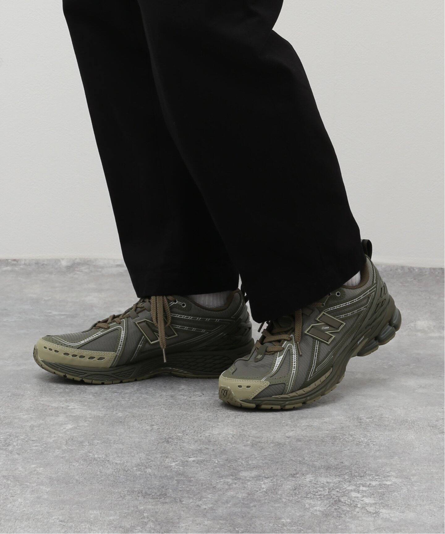 New Balance / ニューバランス】M1906RHB（スニーカー）｜EDIFICE 