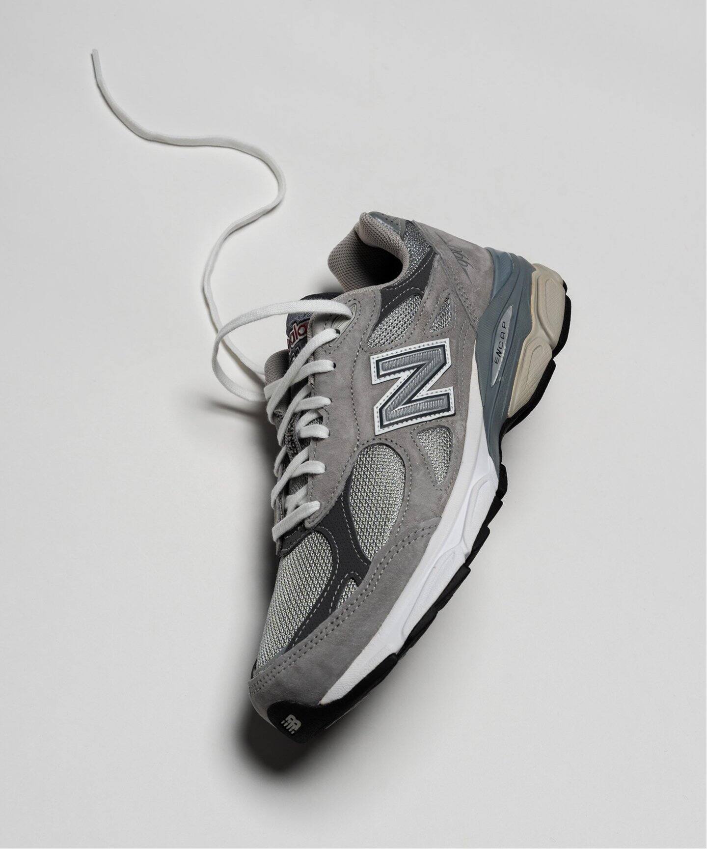 New Balance / ニューバランス】M990GY3（スニーカー）｜EDIFICE 