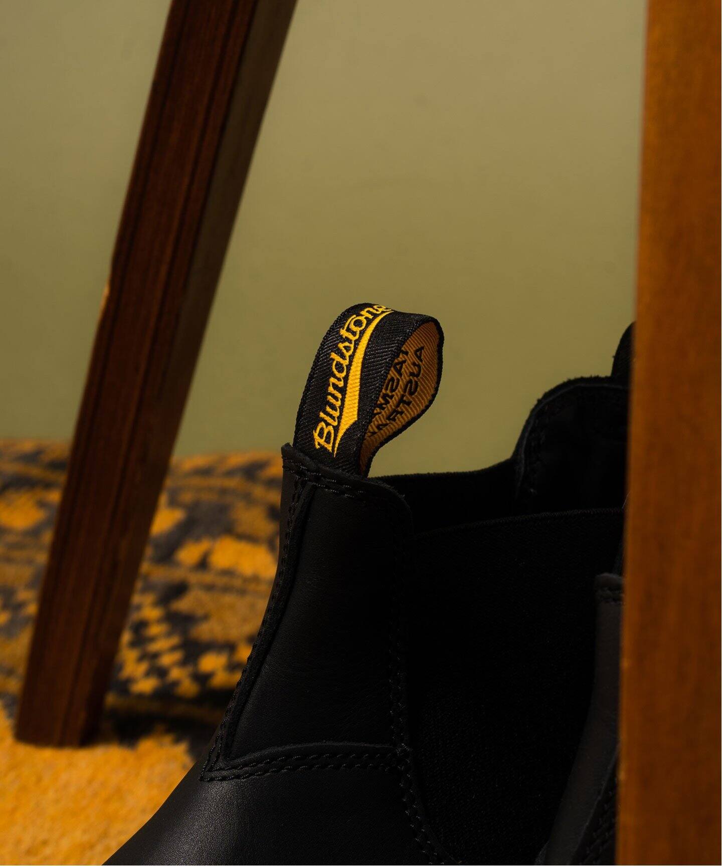 ぴーたんストーンブラック Blundstone（ブランドストーン） COLOURED ELASTIC SIDED BOOT