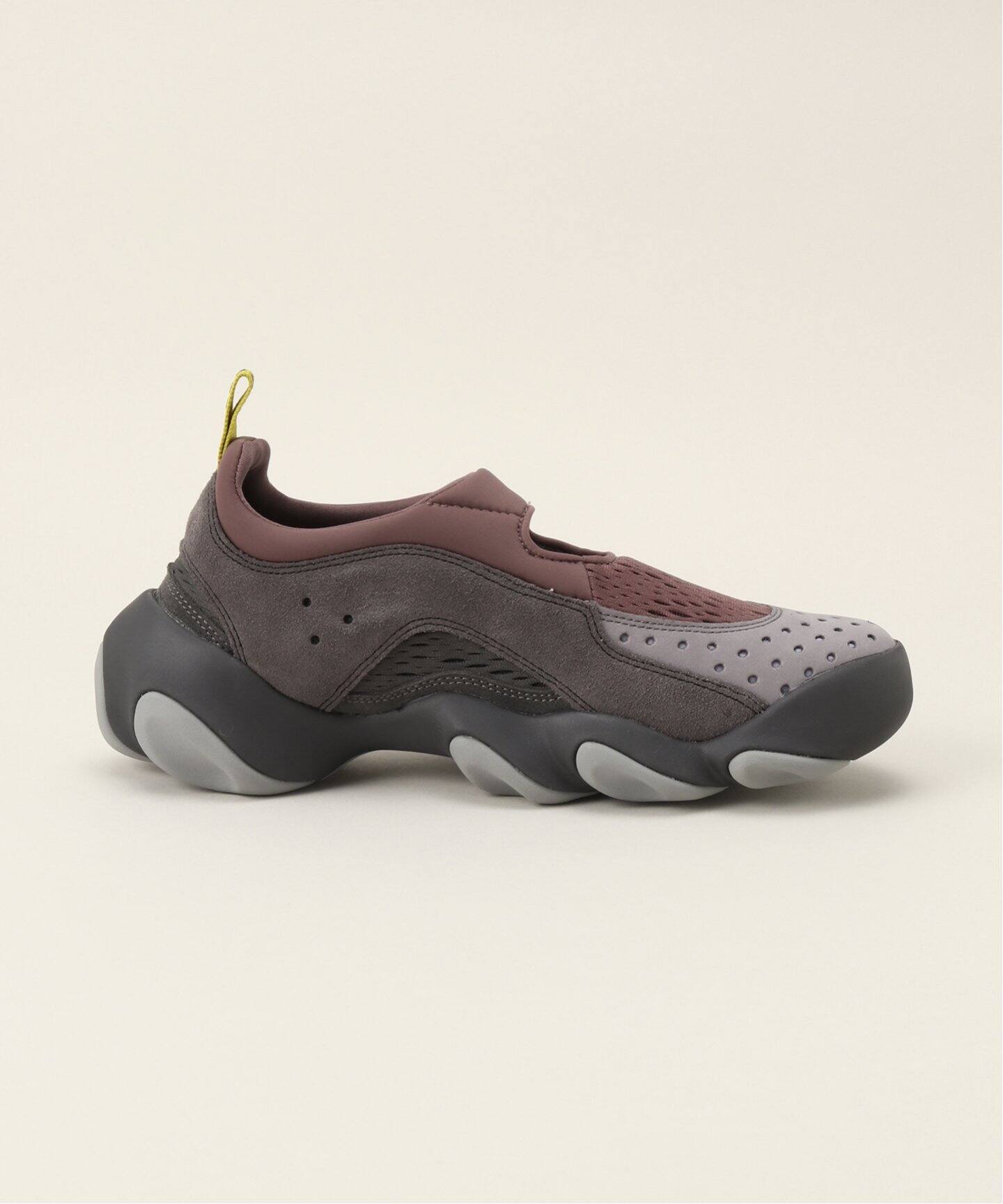 BRAIN DEAD×OAKLEY 】OFT Flesh Sandal：スニーカー（スニーカー 