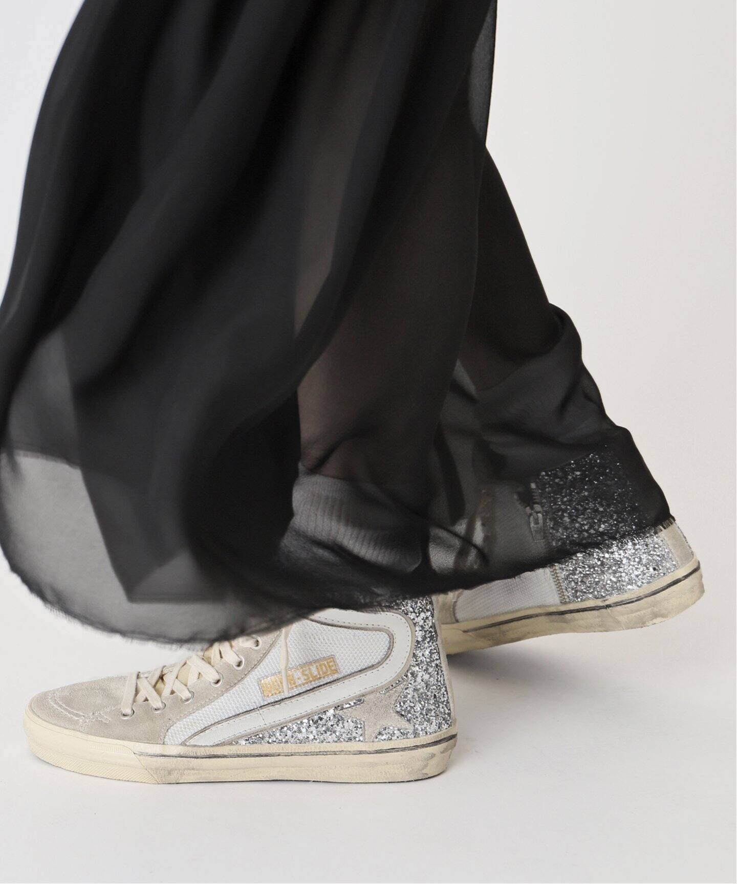 GOLDEN GOOSE/ゴールデングース】 SLIDE NET AND GLITTER UPPER  