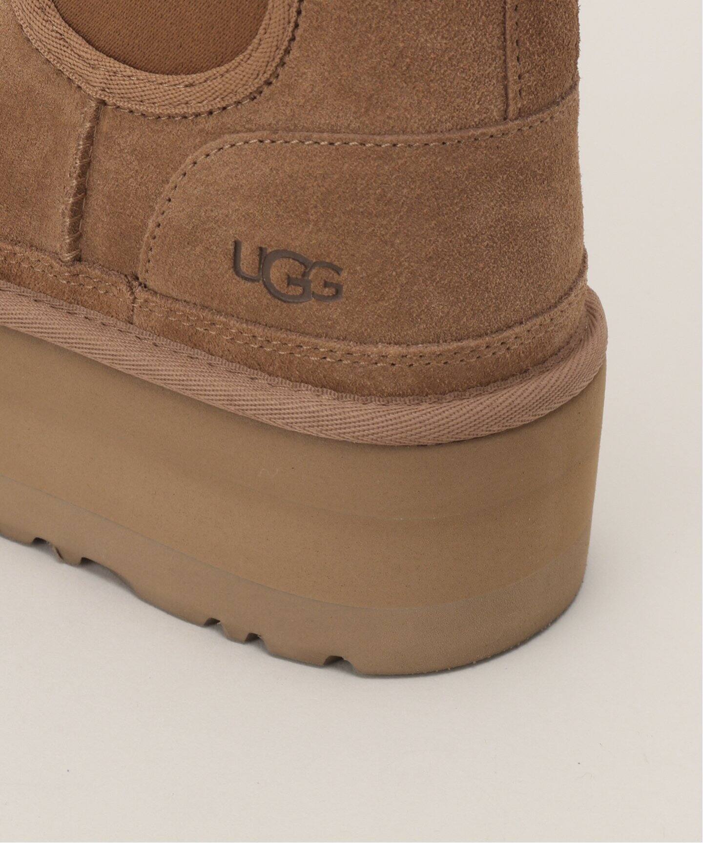 UGG / アグ】 Platform Chelsea Boots（ブーティ・ショートブーツ  