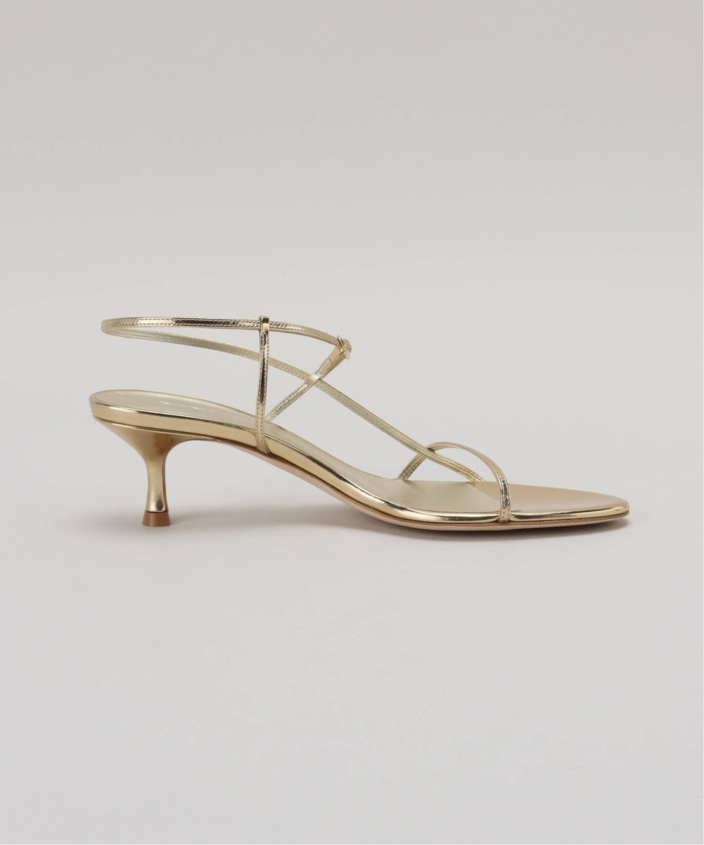 BRENTELLA/ブレンテッラ】GOLD STRAP サンダル(5.5cm)（サンダル 