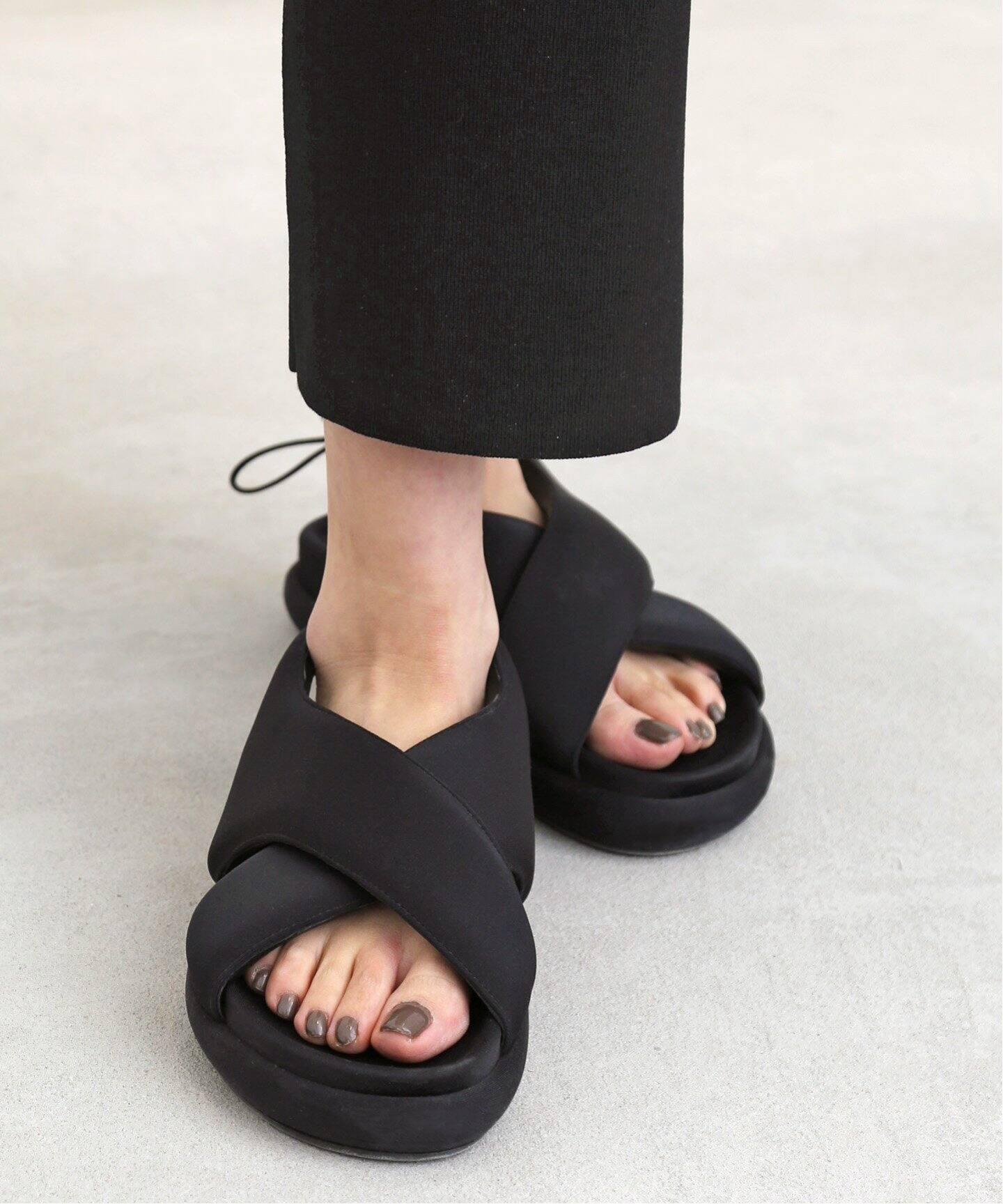 GIA すぼめ BORGHINI LEATHER ANKLE STサンダル 