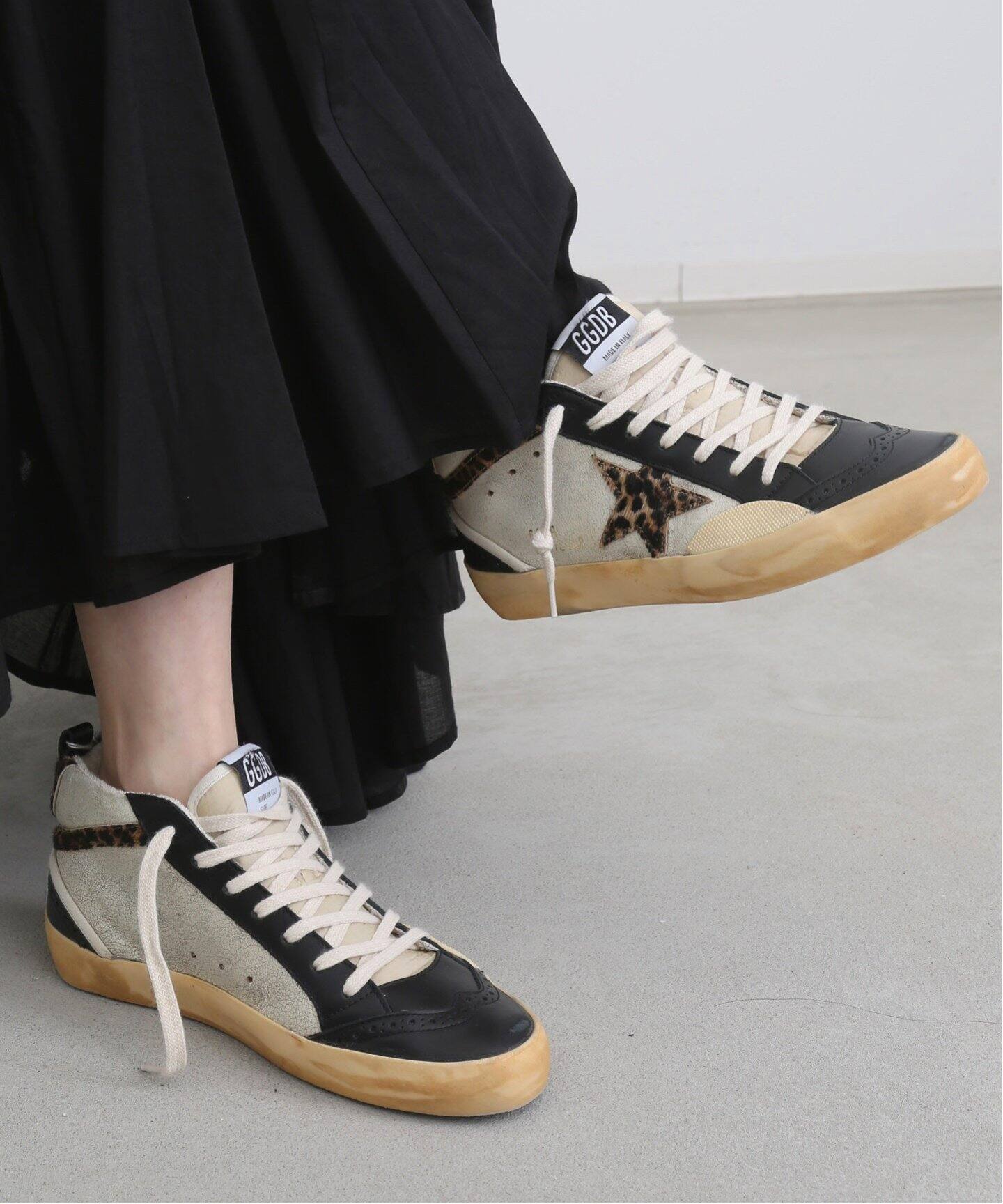 GOLDEN GOOSE / ゴールデングース】MID STAR VINTAGE LEATHER SN  