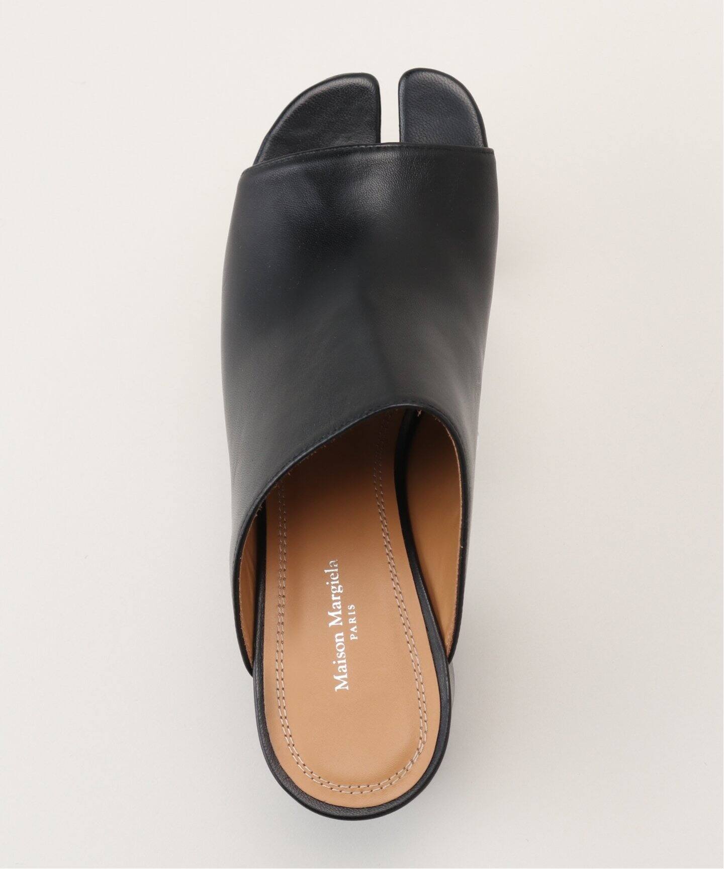 Maison Margiela/メゾン マルジェラ】SOFT TOUCH LEATHER SAND  