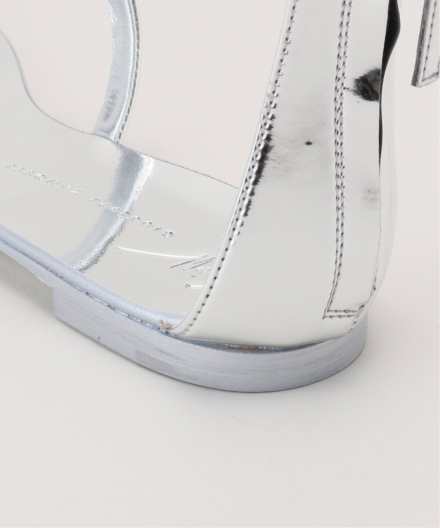 GIUSEPPE ZANOTTI/ジュゼッペ ザノッティ】metallic 3strap sandal  