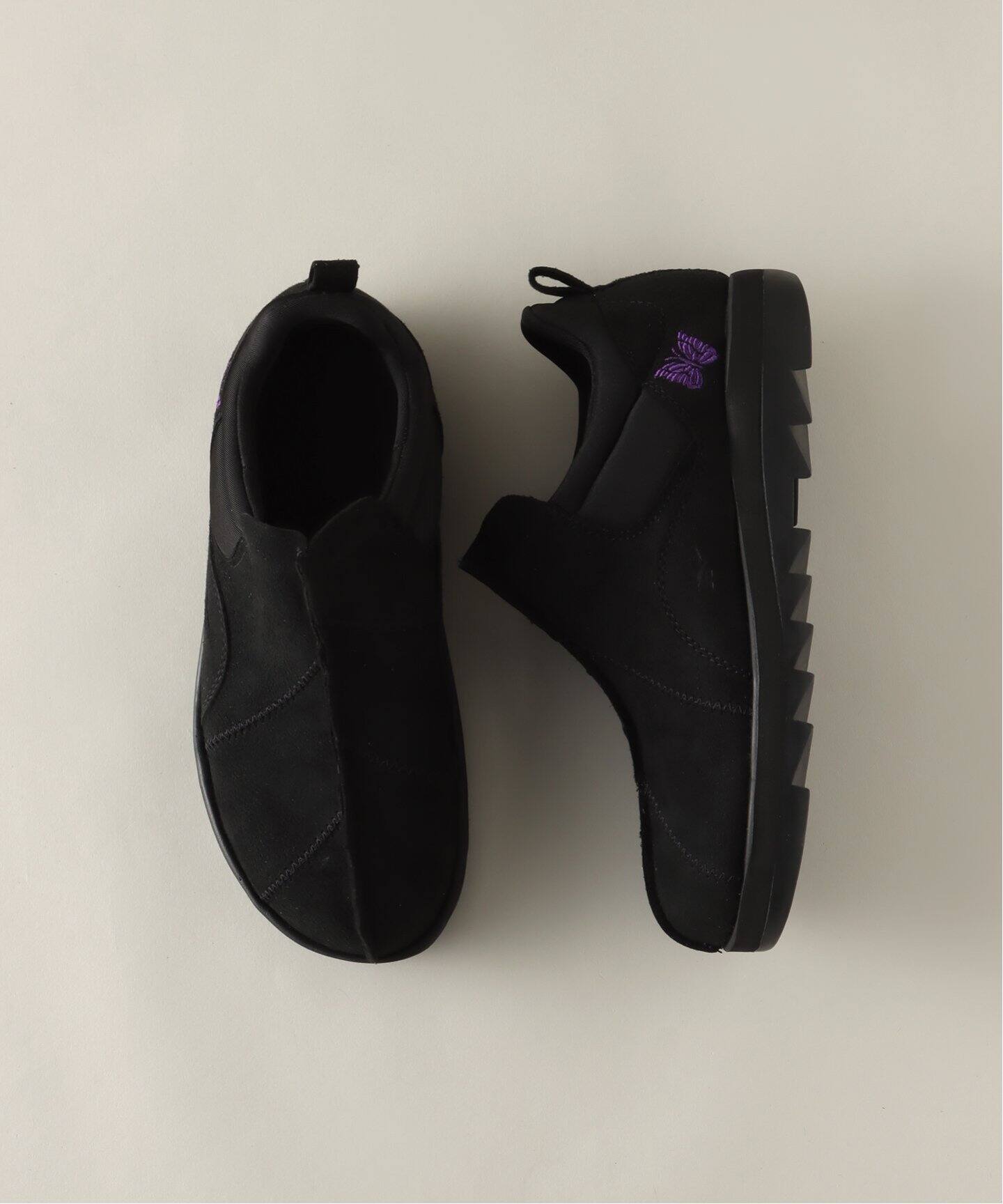 NEEDLES x Reebok-Beatnik】 Moc/Zig Zag Sea（スリッポン）｜JOURNAL 
