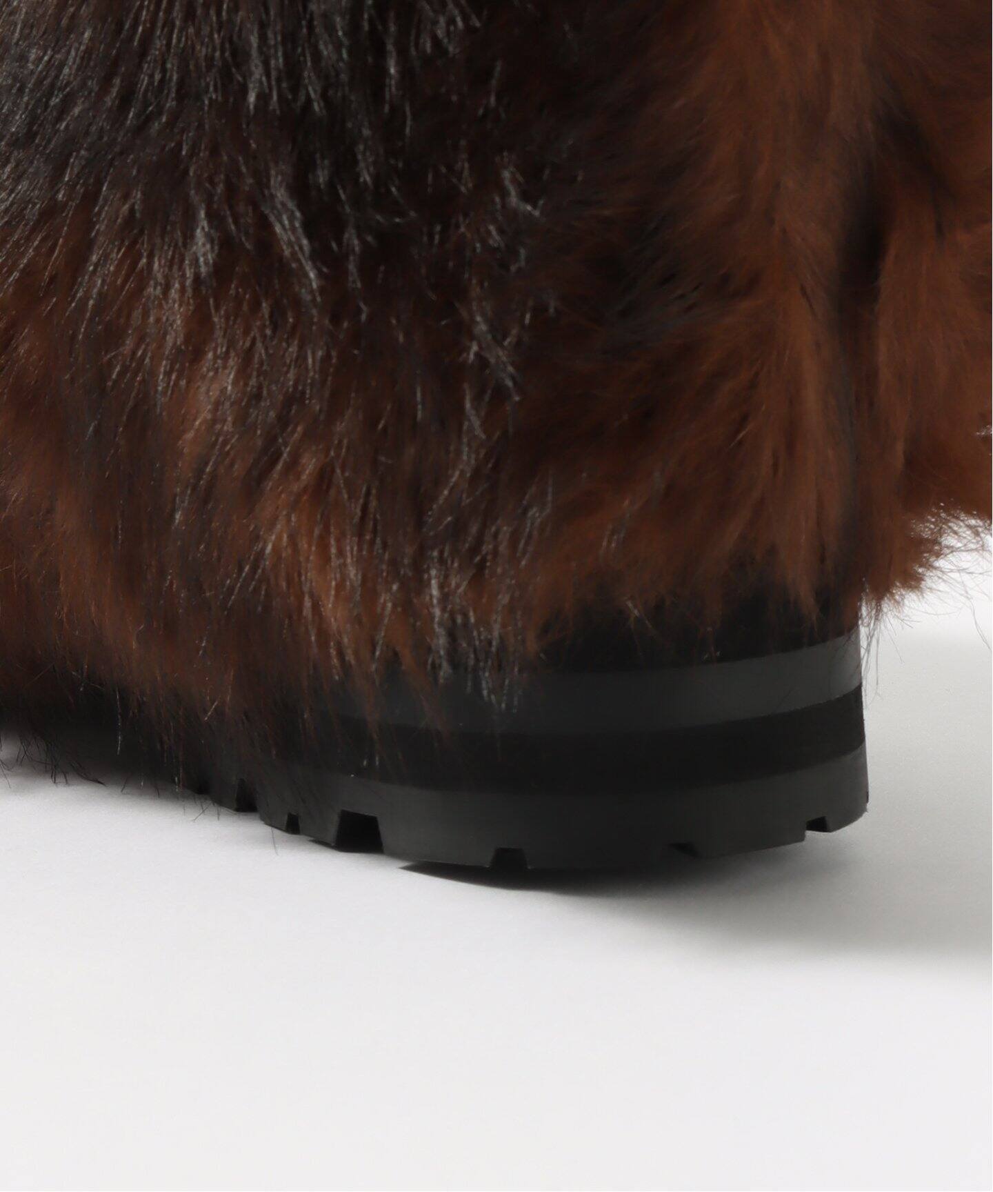 ERNEST W. BAKER / アーネストダブルベイカー】FAUX-FUR BOOTS 