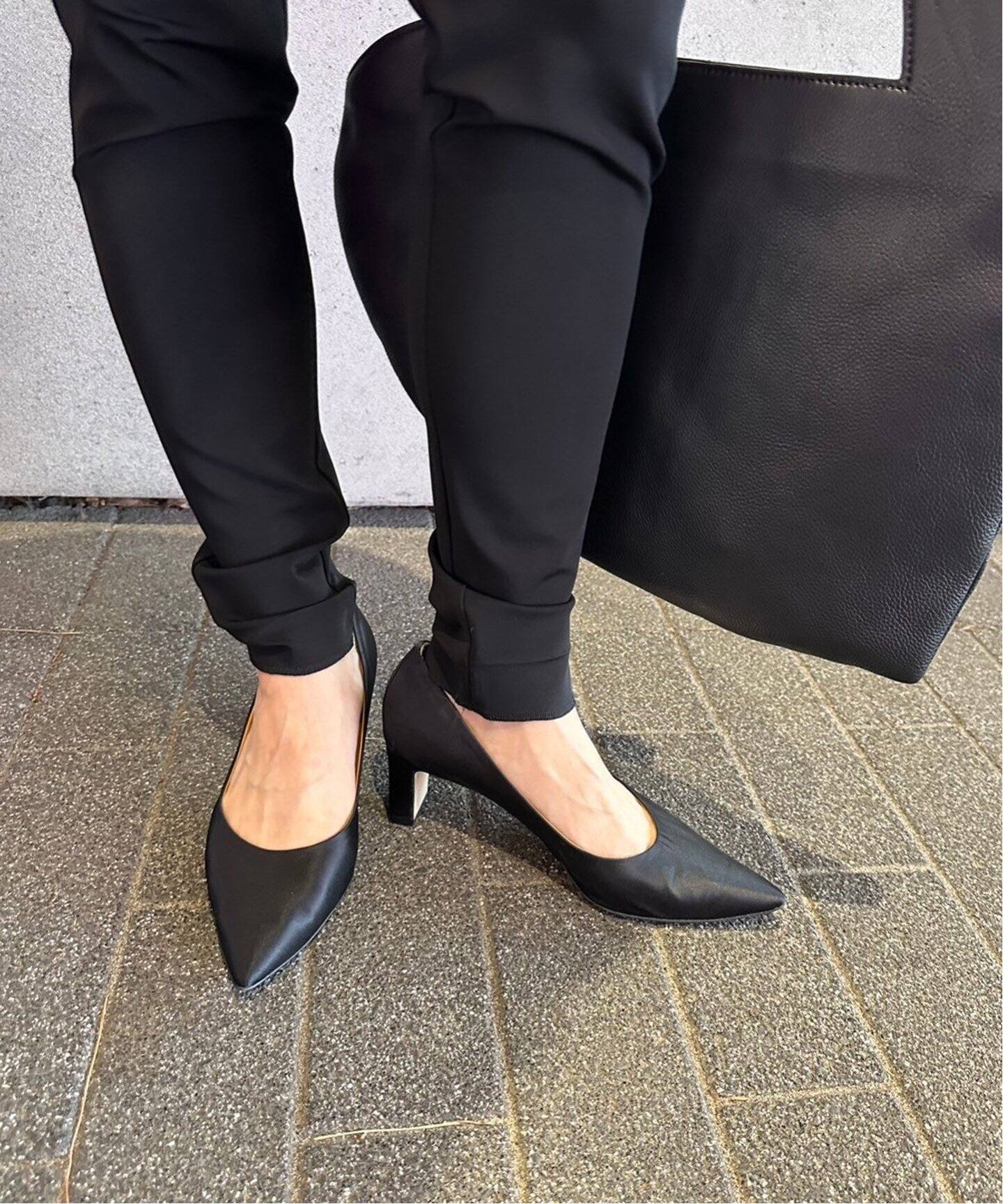 KATIM(カチム)】black satin pumps（パンプス）｜EDIT.FOR LULU 