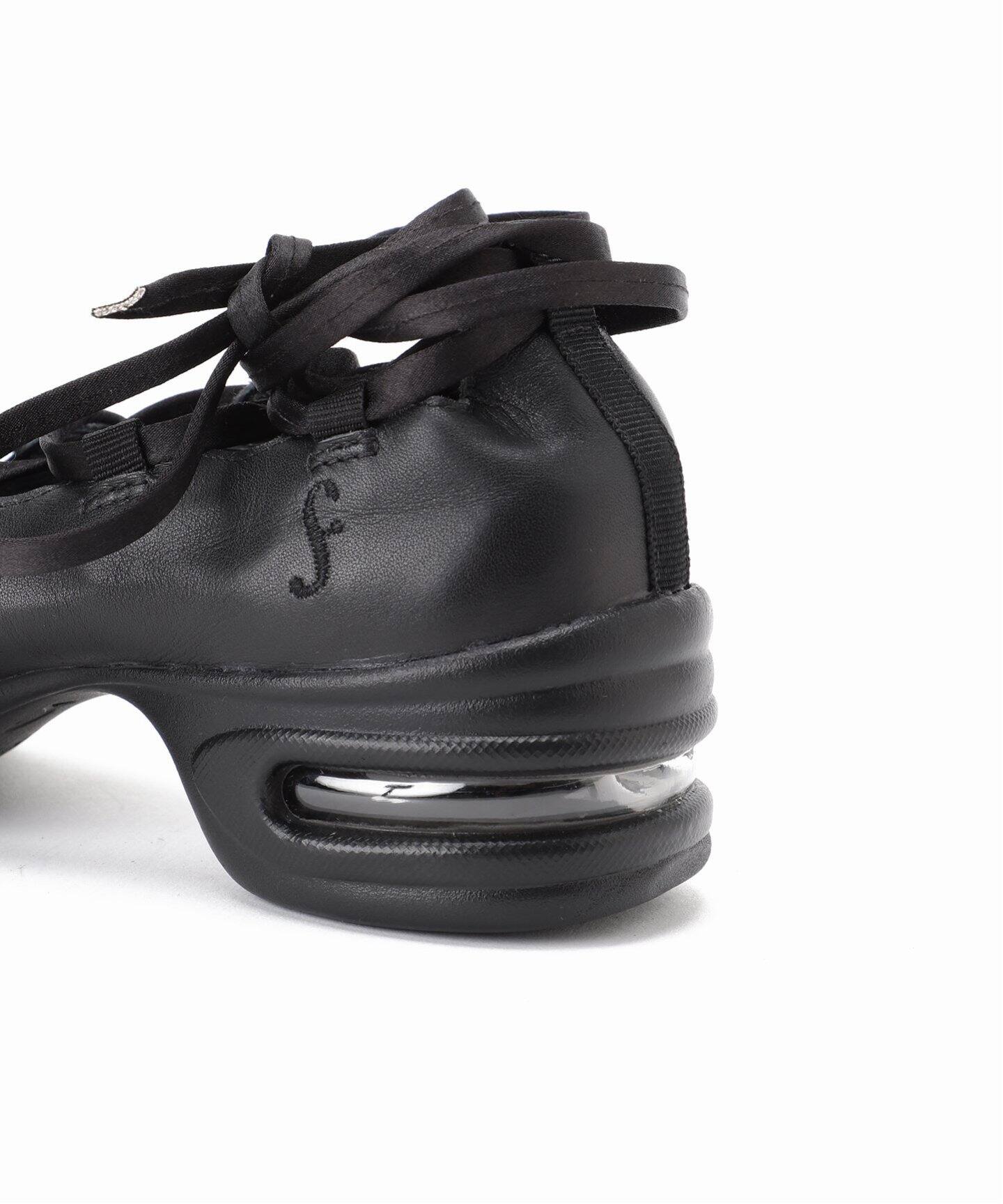 Foundry Mews / ファウンドリー ミューズ】Posie Lace Up Shoes 