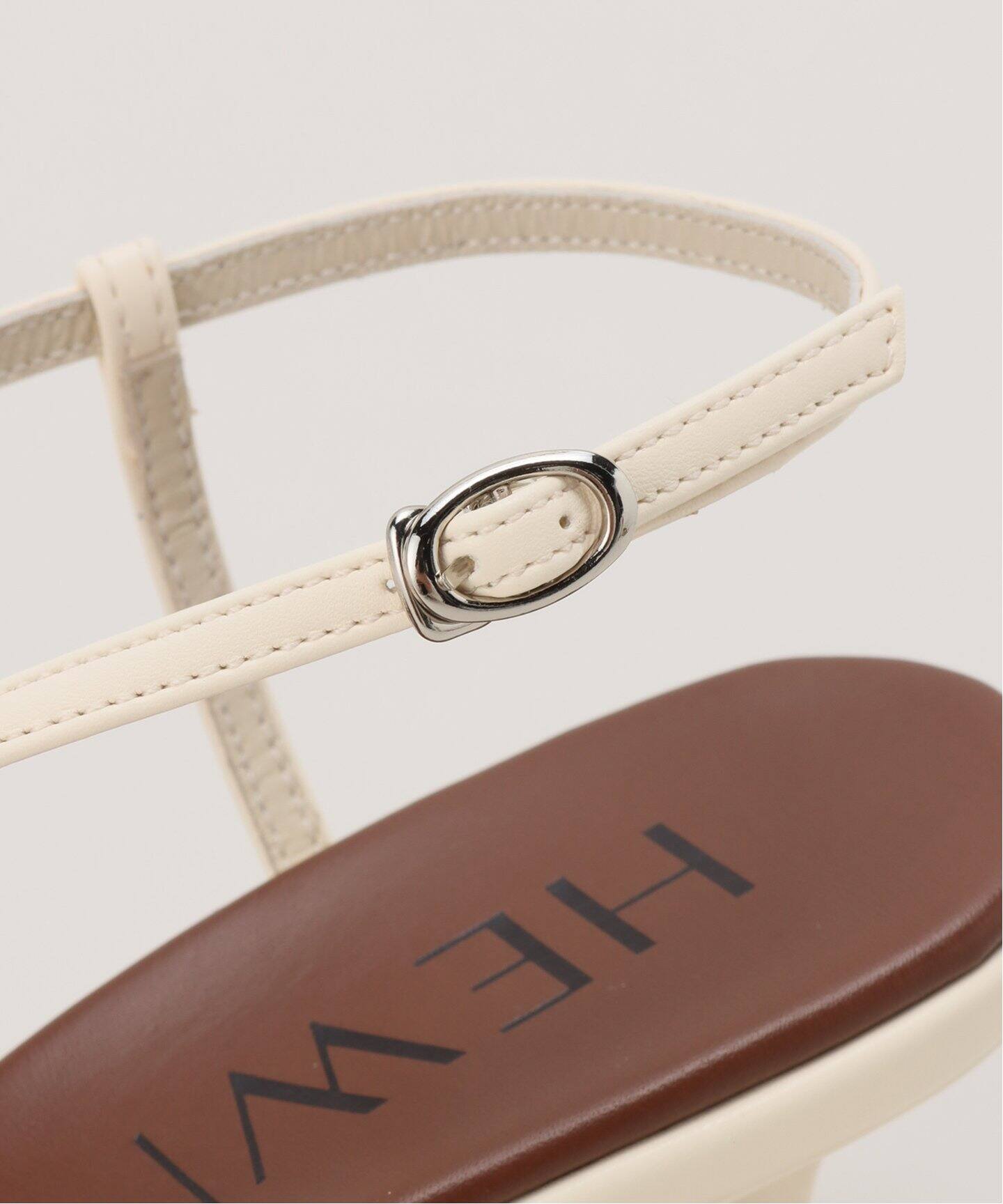 HEWN/ヒューン】Slant strap heels ストラップサンダル（サンダル 