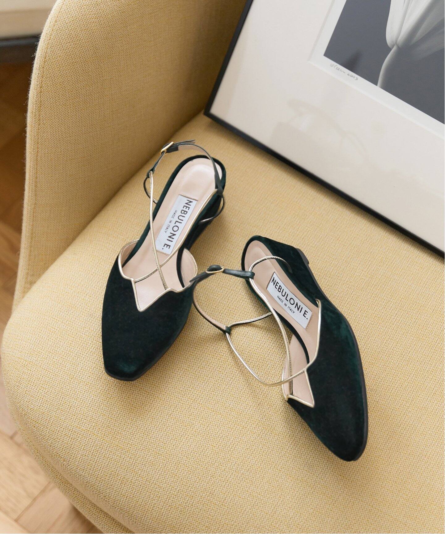 NEBULONI E./ネブローニ】CROSS STRAP サンダル 4cm（サンダル）｜IENA  