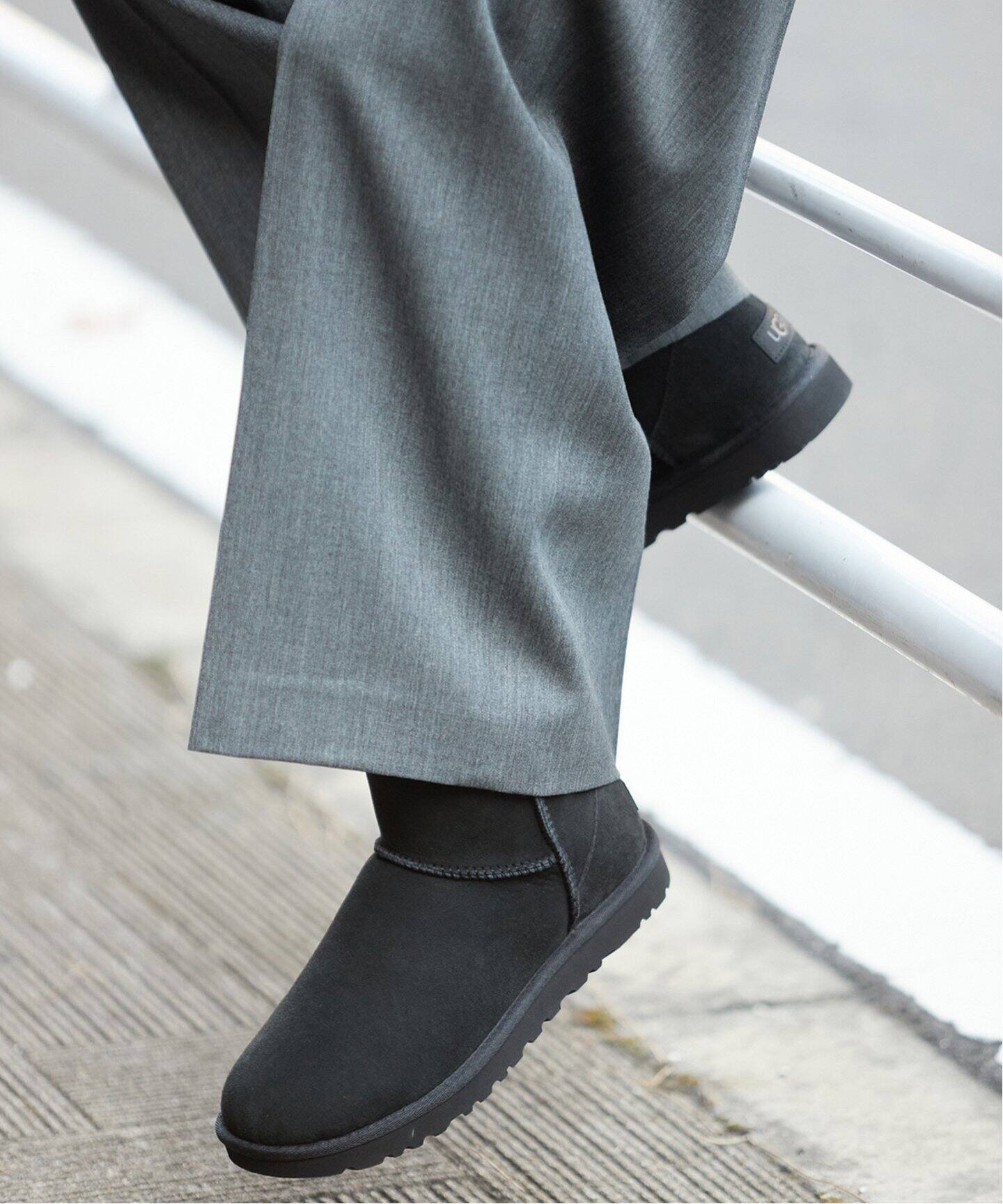 UGG/アグ】W CLASSIC MINI II ブーツ（ブーティ・ショートブーツ 