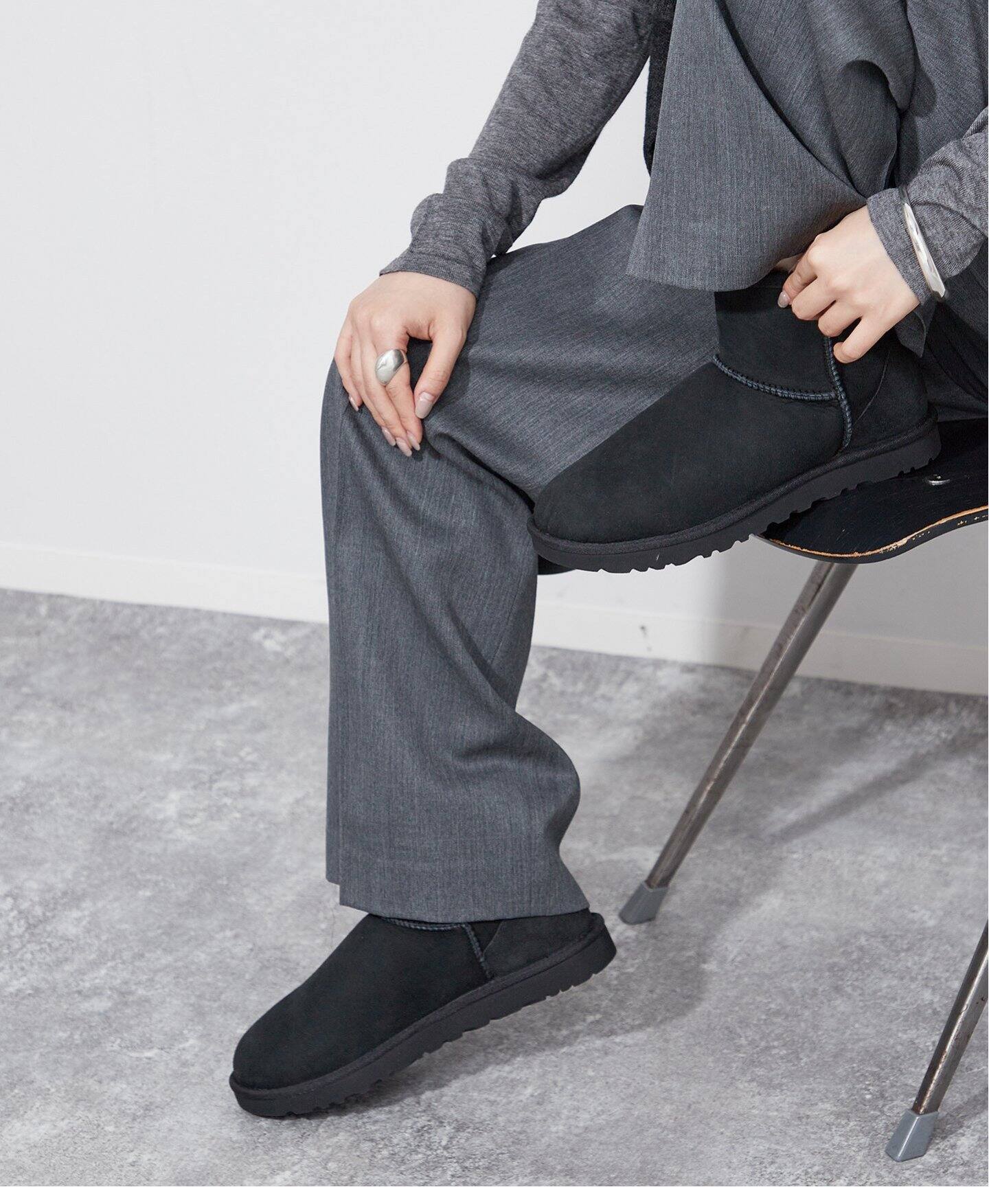 UGG/アグ】W CLASSIC MINI II ブーツ（ブーティ・ショートブーツ 