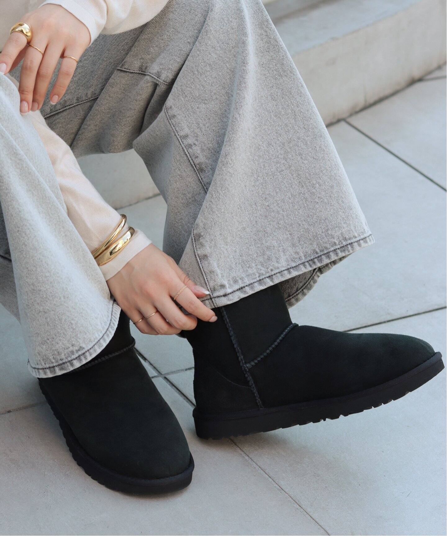 UGG/アグ】W CLASSIC MINI II ブーツ（ブーティ・ショートブーツ  