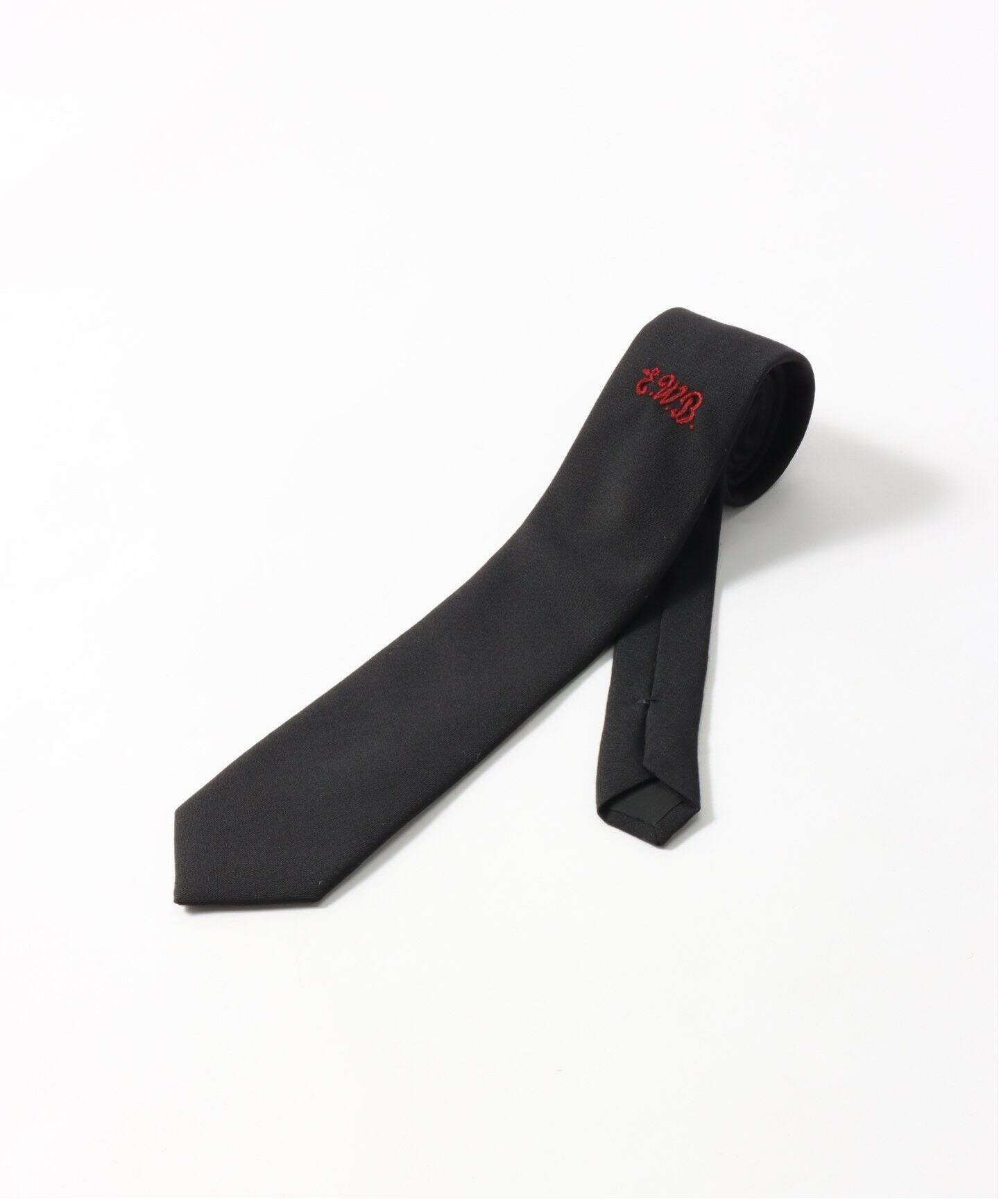 ERNEST W. BAKER / アーネストダブルベイカー】 EMBROIDERED TIE  