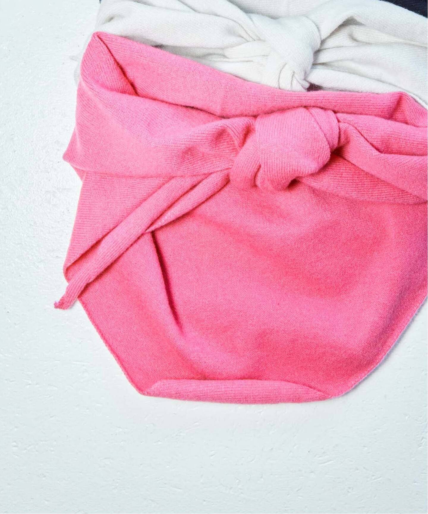 EXTREME CASHMERE/エクストリーム カシミア】X バンダナ（スカーフ  