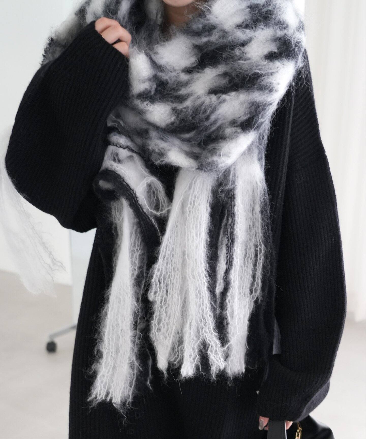 MANTAS EZCARAY /マンタスエスカライ】 マフラー（マフラー）｜SLOBE  