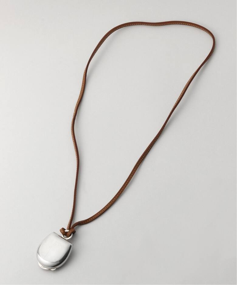 Hermes Vintage / エルメス 】Pill Case Pendant Necklace（ネックレス）｜WORLDLYWISE