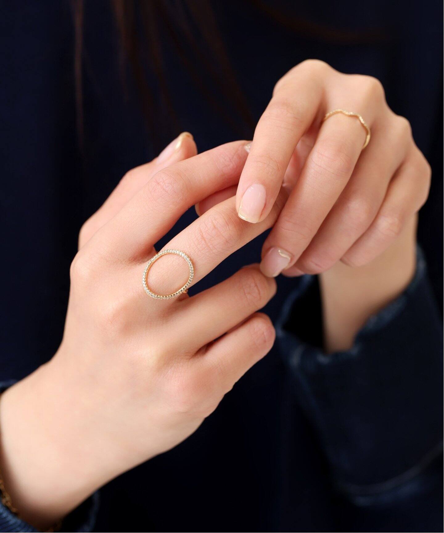 オーバルラインダイヤリング K10（リング）｜Lilas（リラ）の通販  