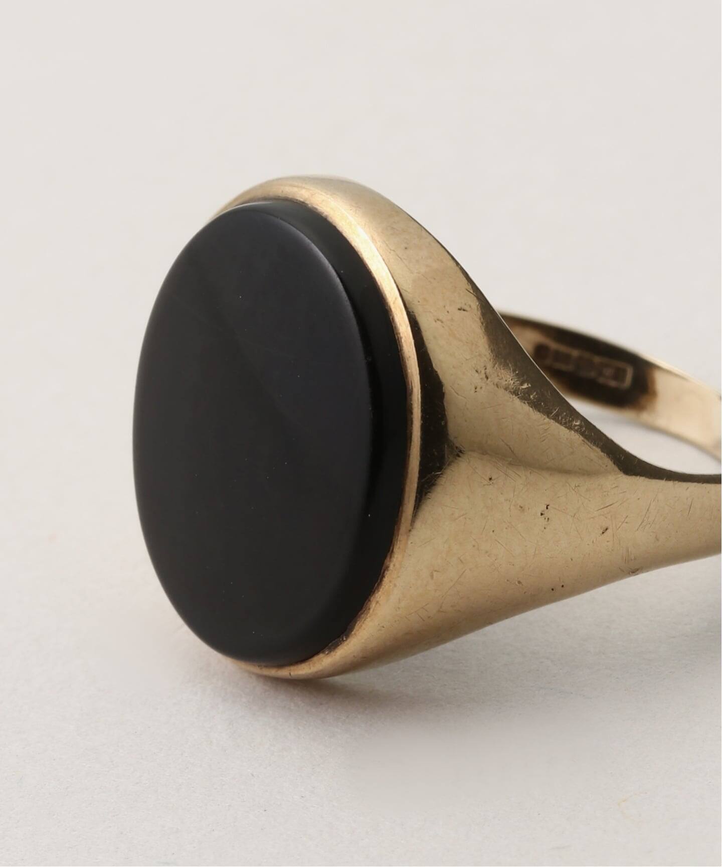 UK Vintage Jewelry】K9 Onyx Signet Ring（リング）｜WORLDLY-WISE 