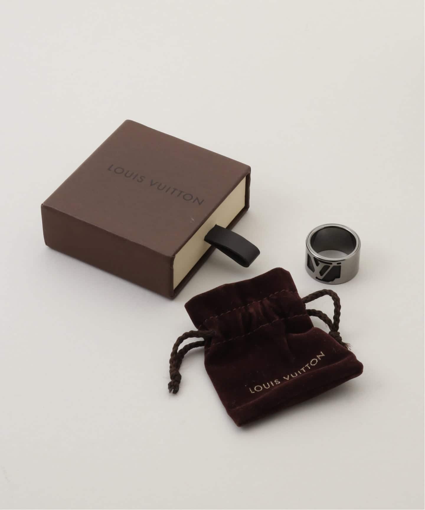 LOUIS VUITTON/ルイ ヴィトン】ring（リング）｜ENSEMBLE