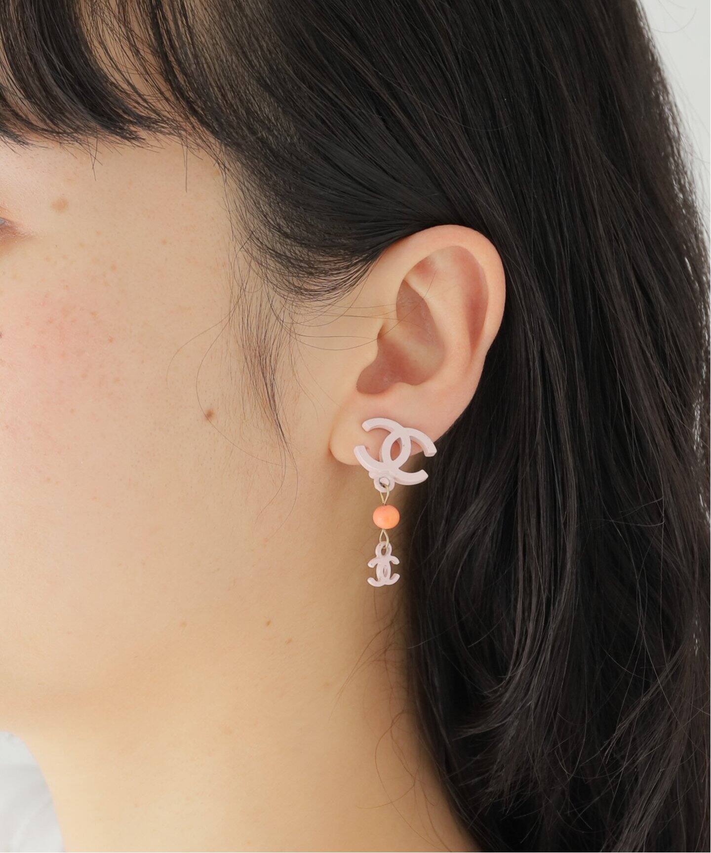 VINTAGE CHANEL/シャネル】 earring logo(両耳)（イヤリング 