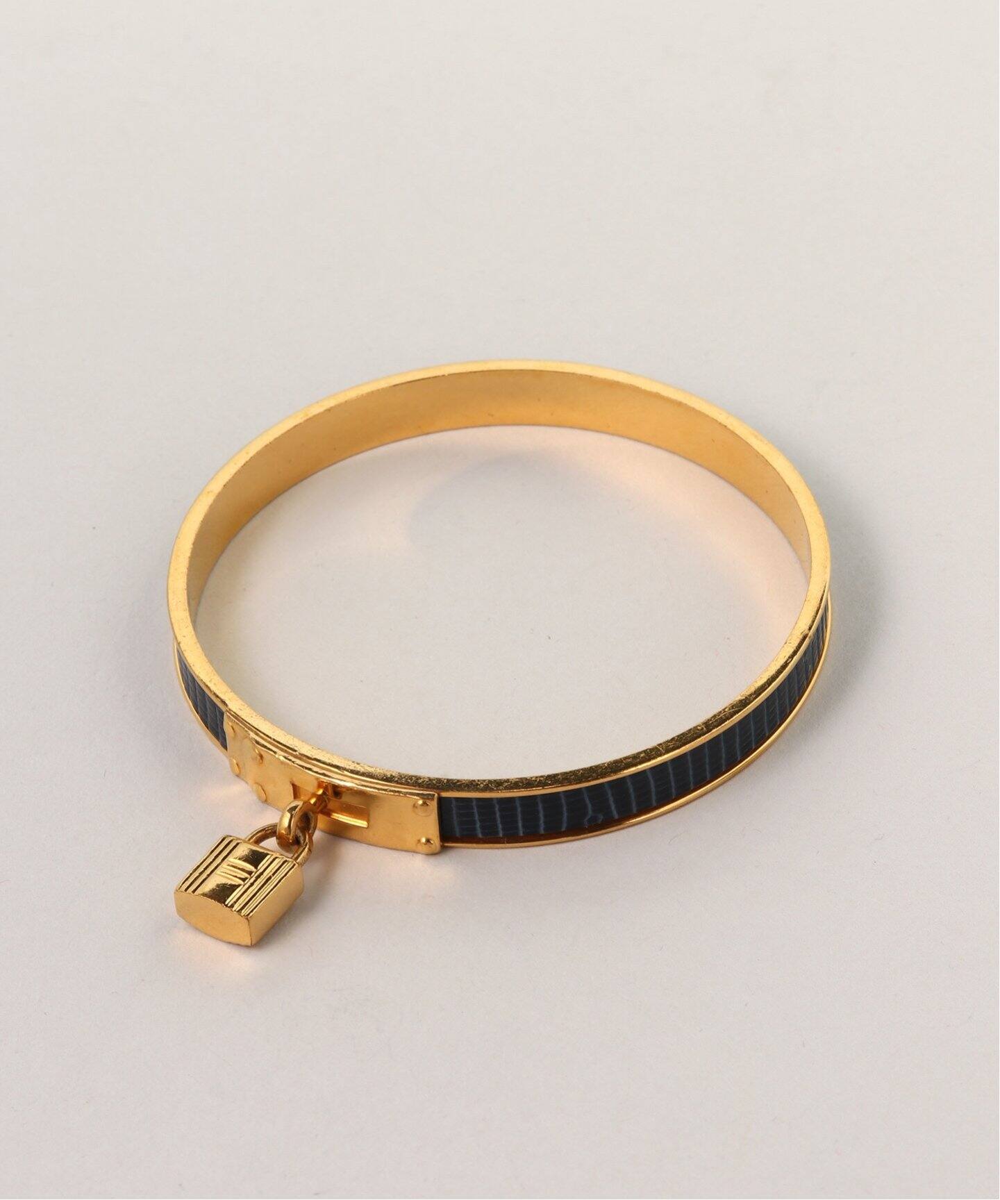 HERMES ゴールド ロック付きバングル 箱付き（HERMES エルメス ケリー  