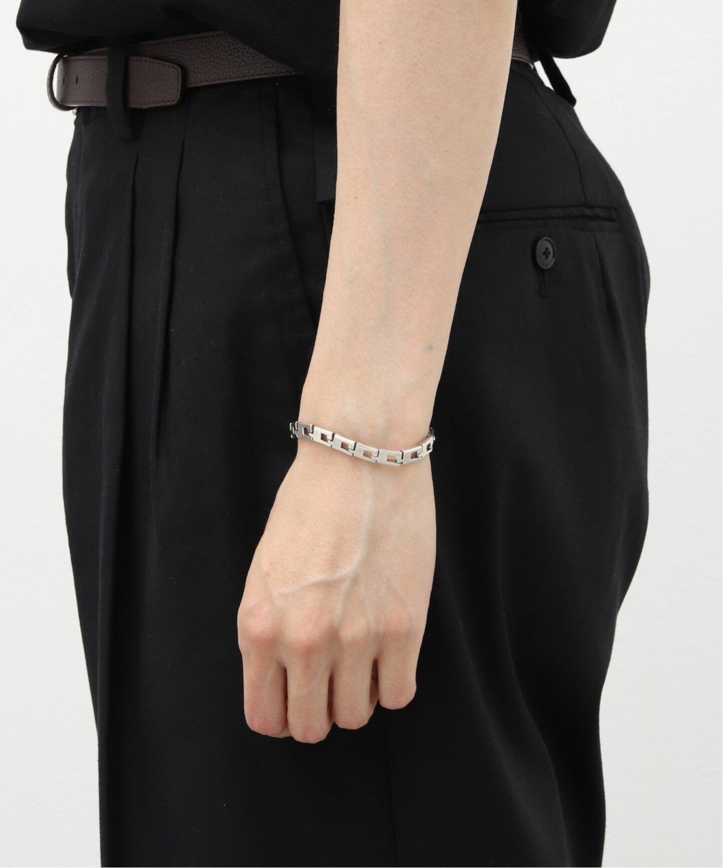 GUCCI VINTAGE / グッチ 】G Shaped Narrow Bracelet（ブレスレット 