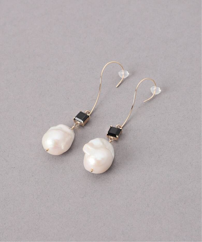 オイスターパール*オニキスピアス K10（両耳）（ピアス（両耳用  