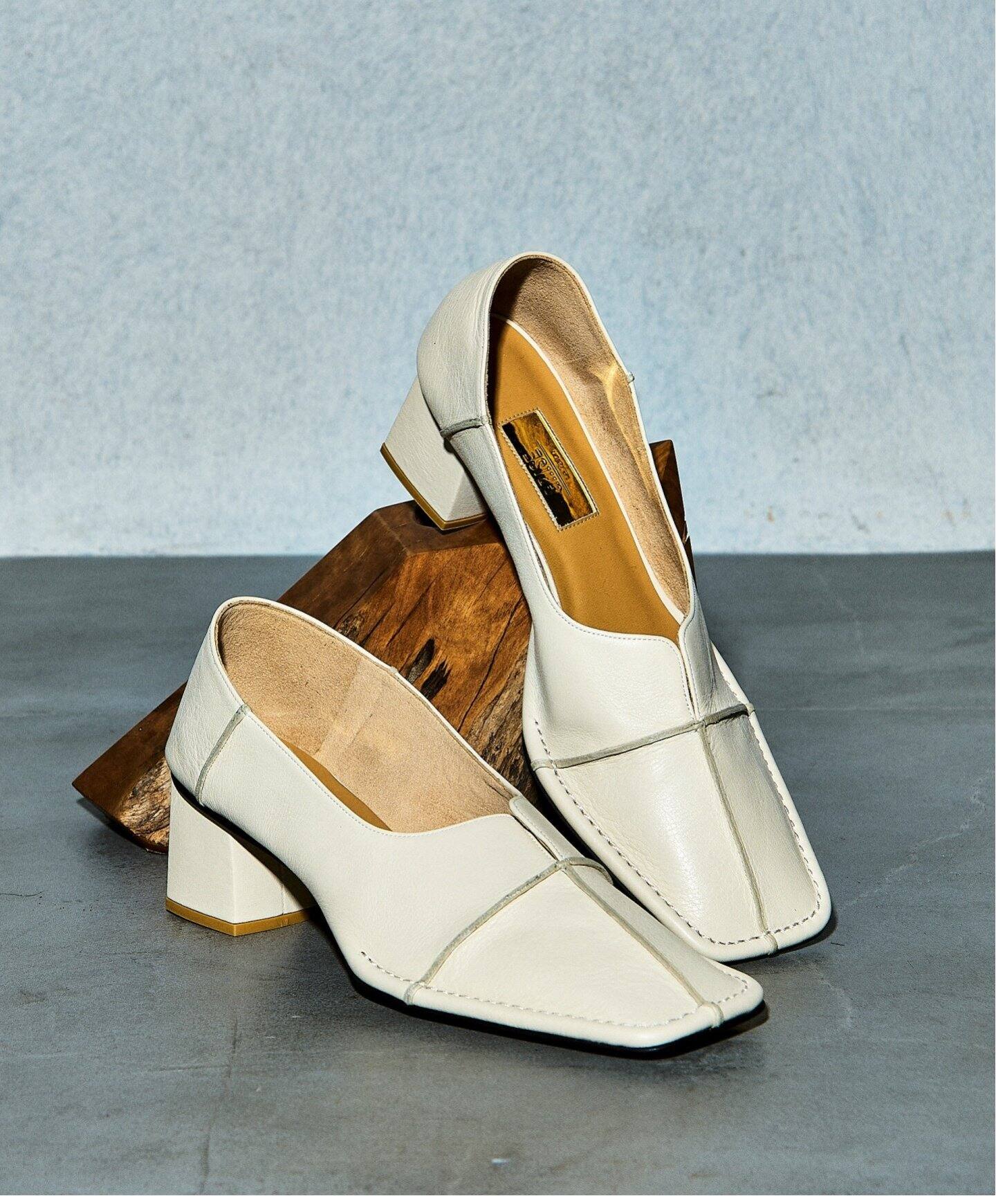 GRISE 4.5cmレザースクエアクロスシームパンプス（パンプス）｜LE 