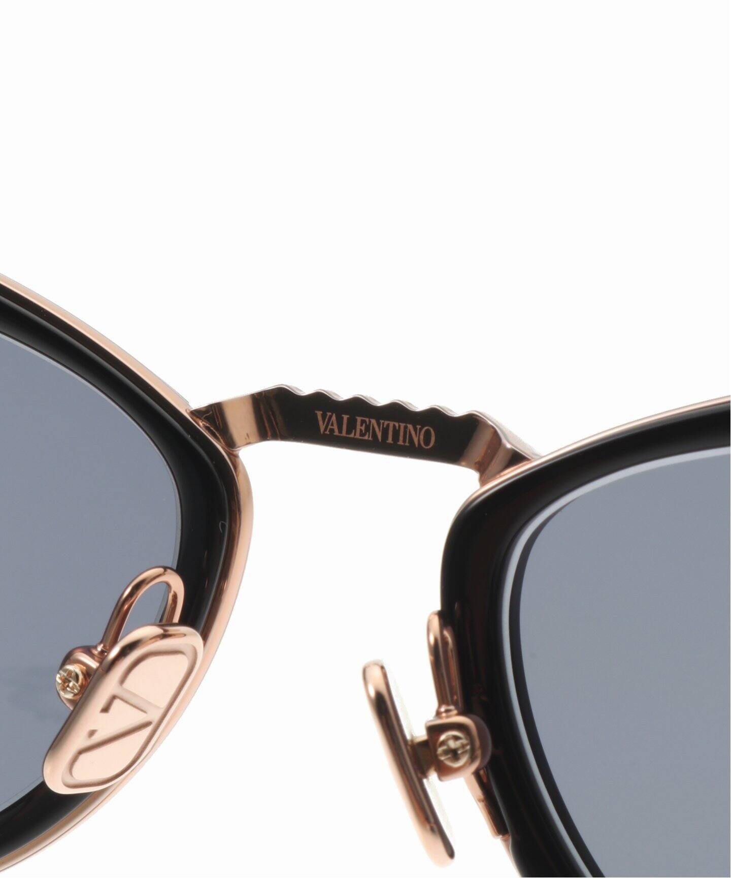 VALENTINO/ヴァレンティノ】VIII ローズクロ Sunglasses