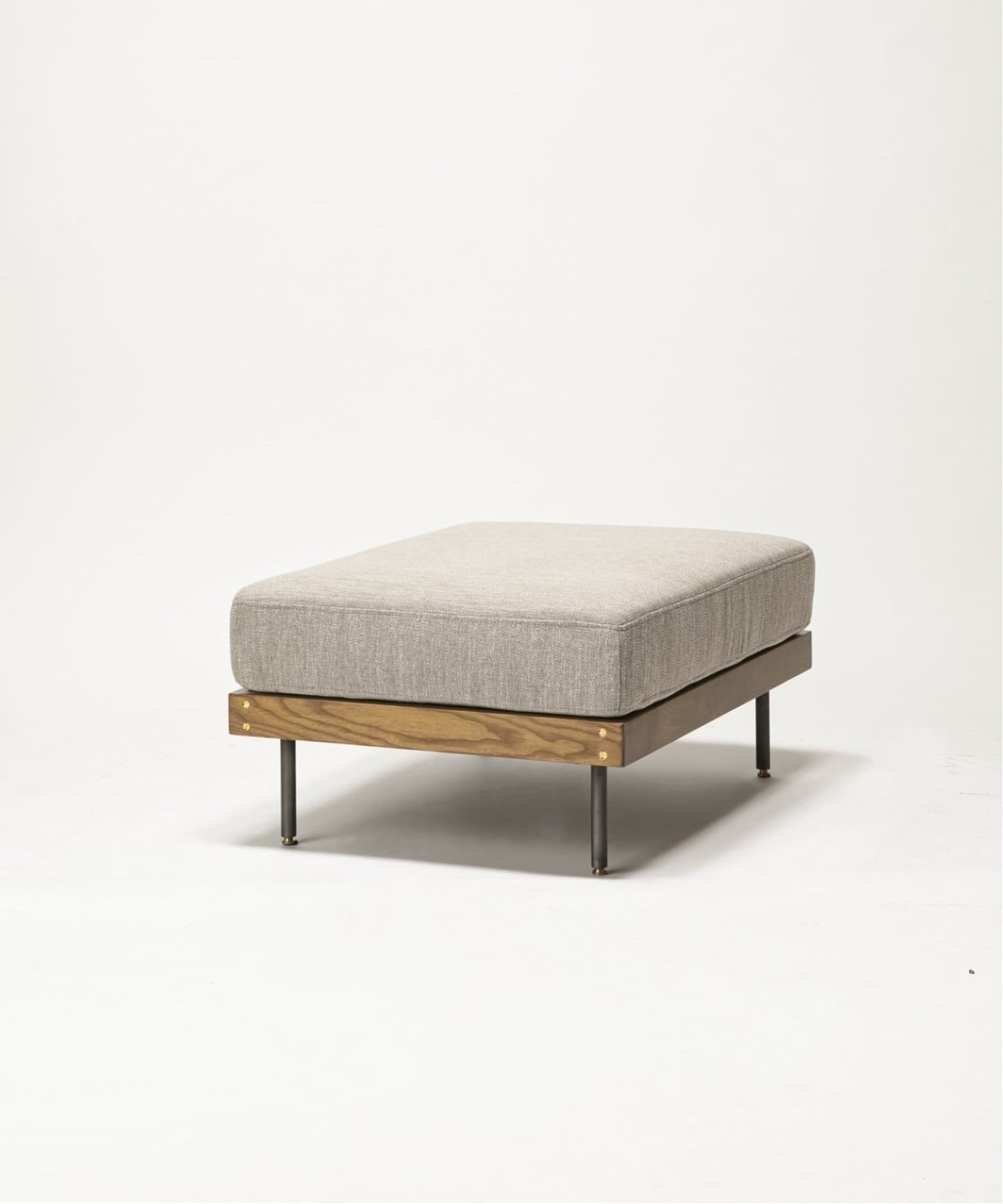 LILLE OTTOMAN 2NDリルオットマン ベージュ60.5x79.5cm LILLE OTTOMAN 2ND リルオットマン ベージュ（ソファ）｜JOURNAL