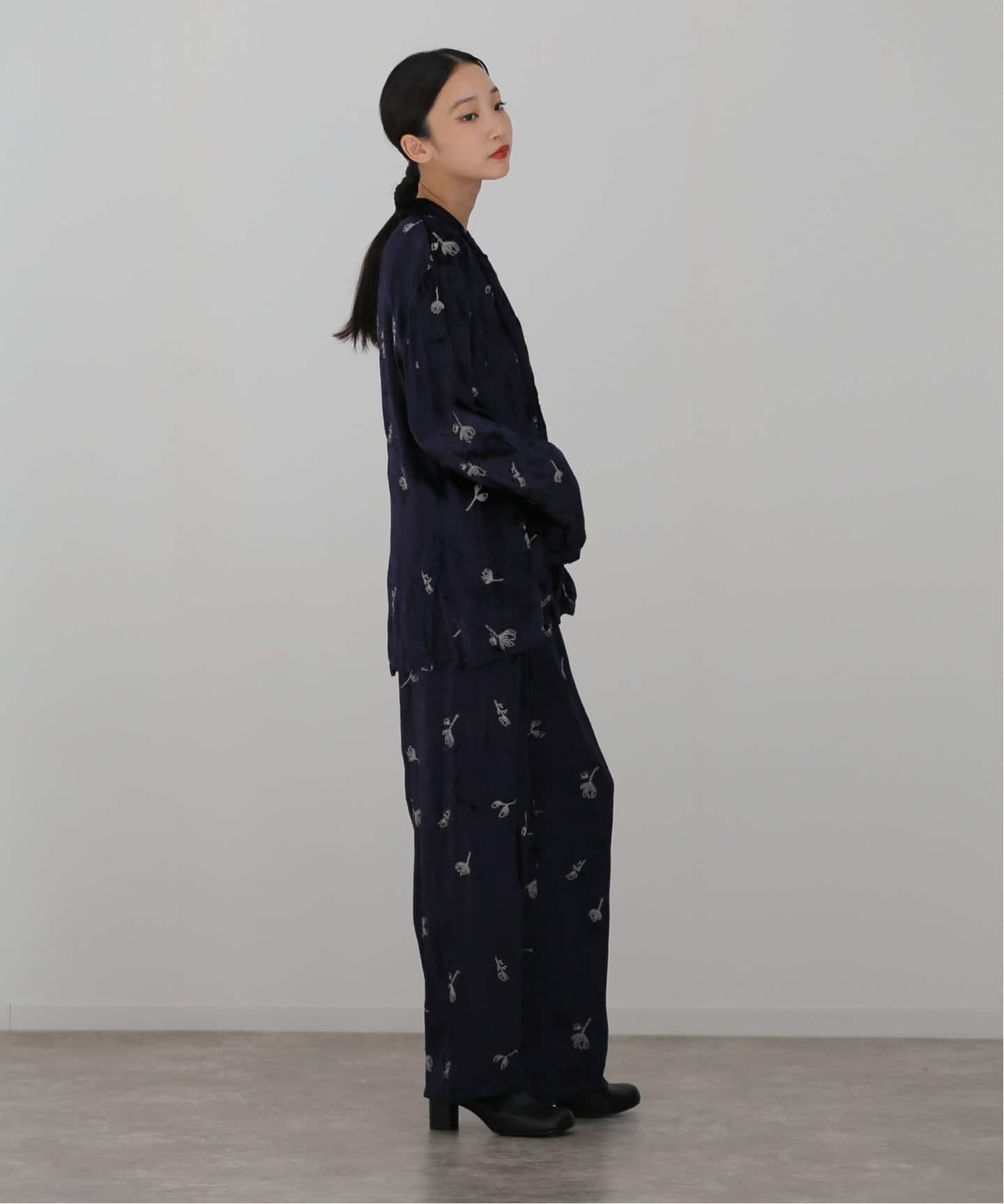 todayful】Embroidery Velour Jacket