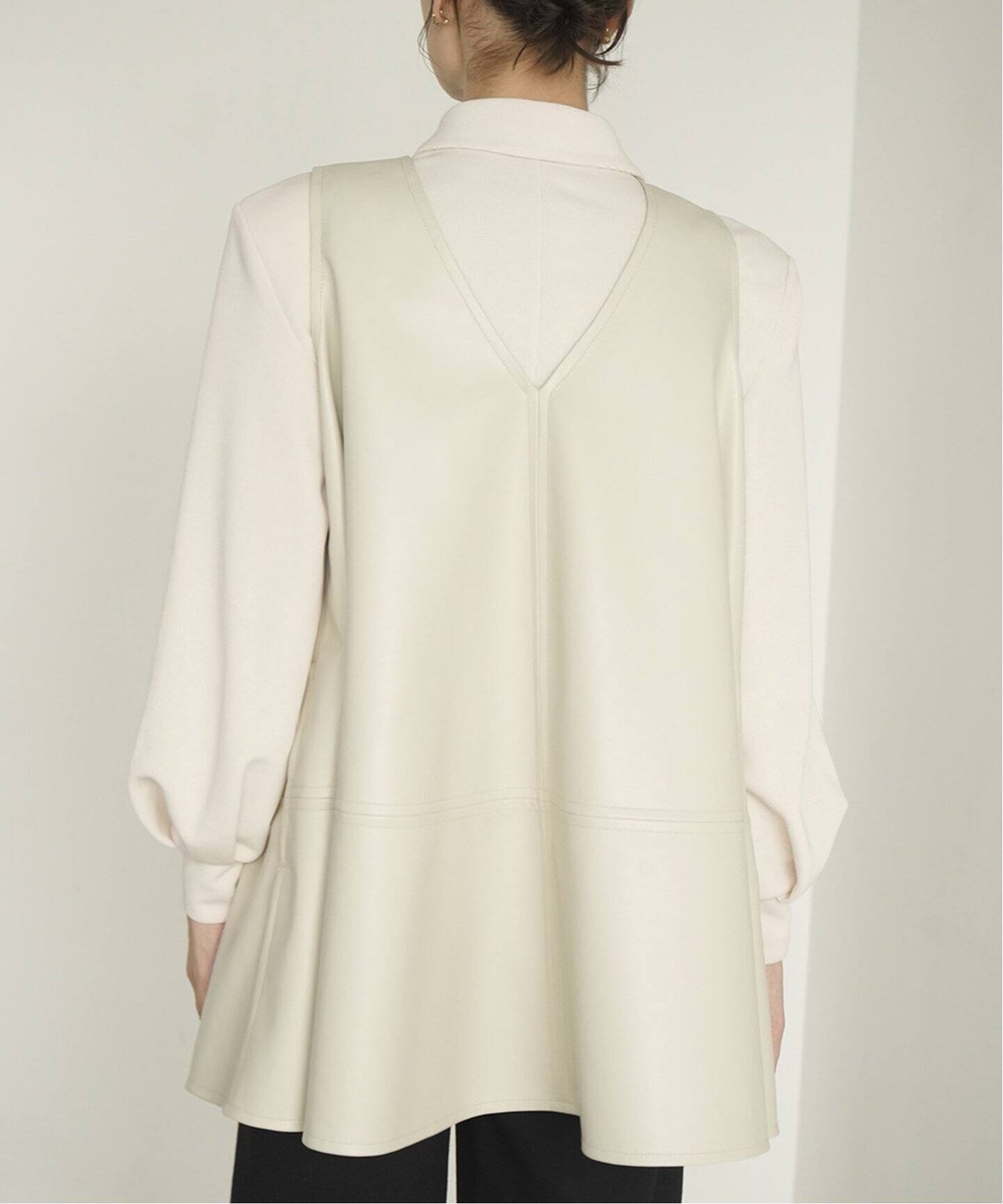 CLANE W FACE VEGAN LEATHER FLARE TOPS 17122-4242（ベスト）｜BOICE 