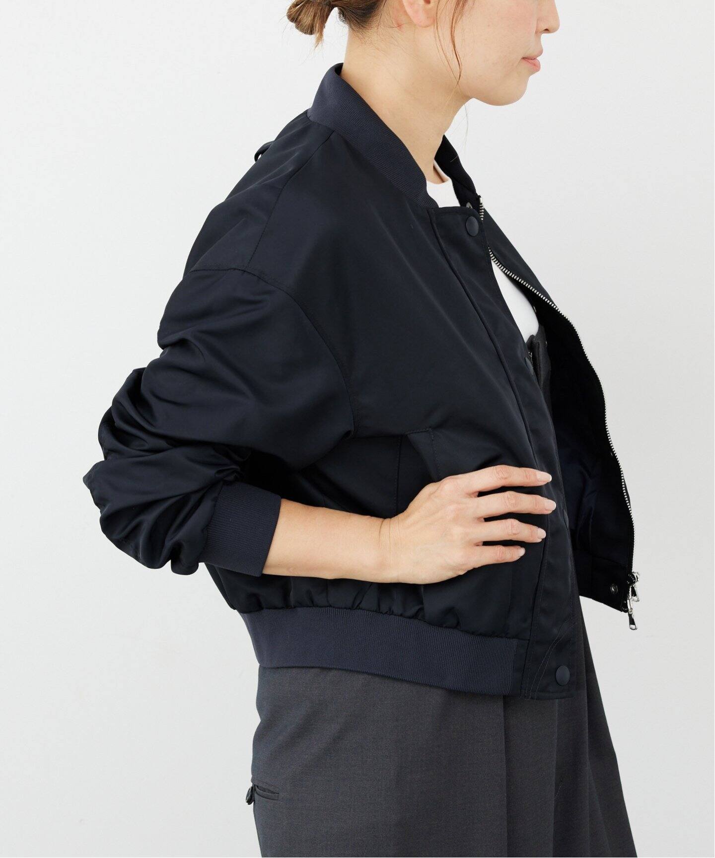 TIBI/ティビ】 NYLON CROPPED BOMBER ブルゾン（ナイロンジャケット 