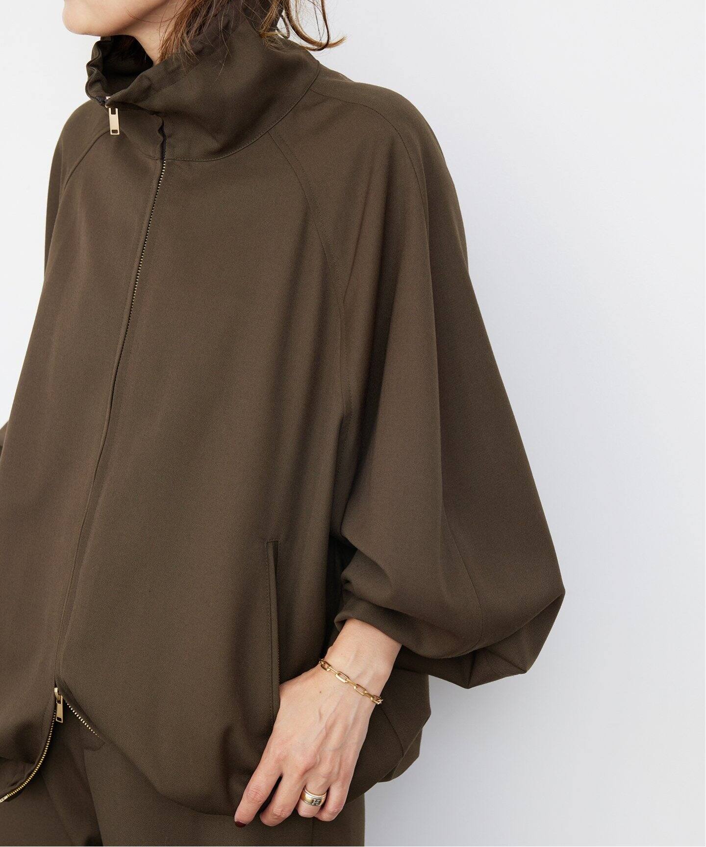 LE 17 SEPTEMBRE/ル ディセット セプトンブル】DRAWCORD COLLAR JUMPER  