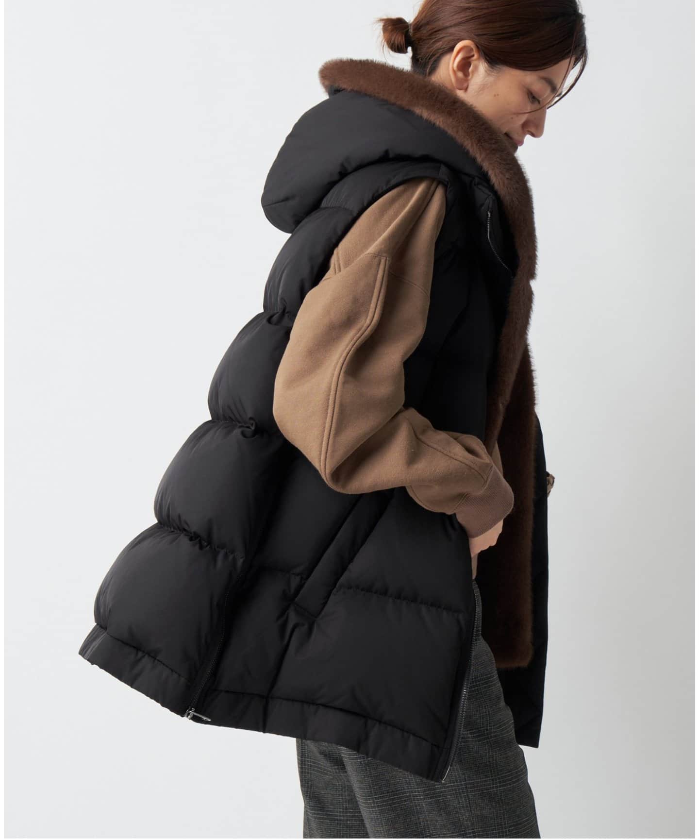 新品ルーアンドレア　 フード付きダウンベスト LOU ANDREA/ルーアンドレア 2WAY DOWN VEST ダウンベスト（ベスト