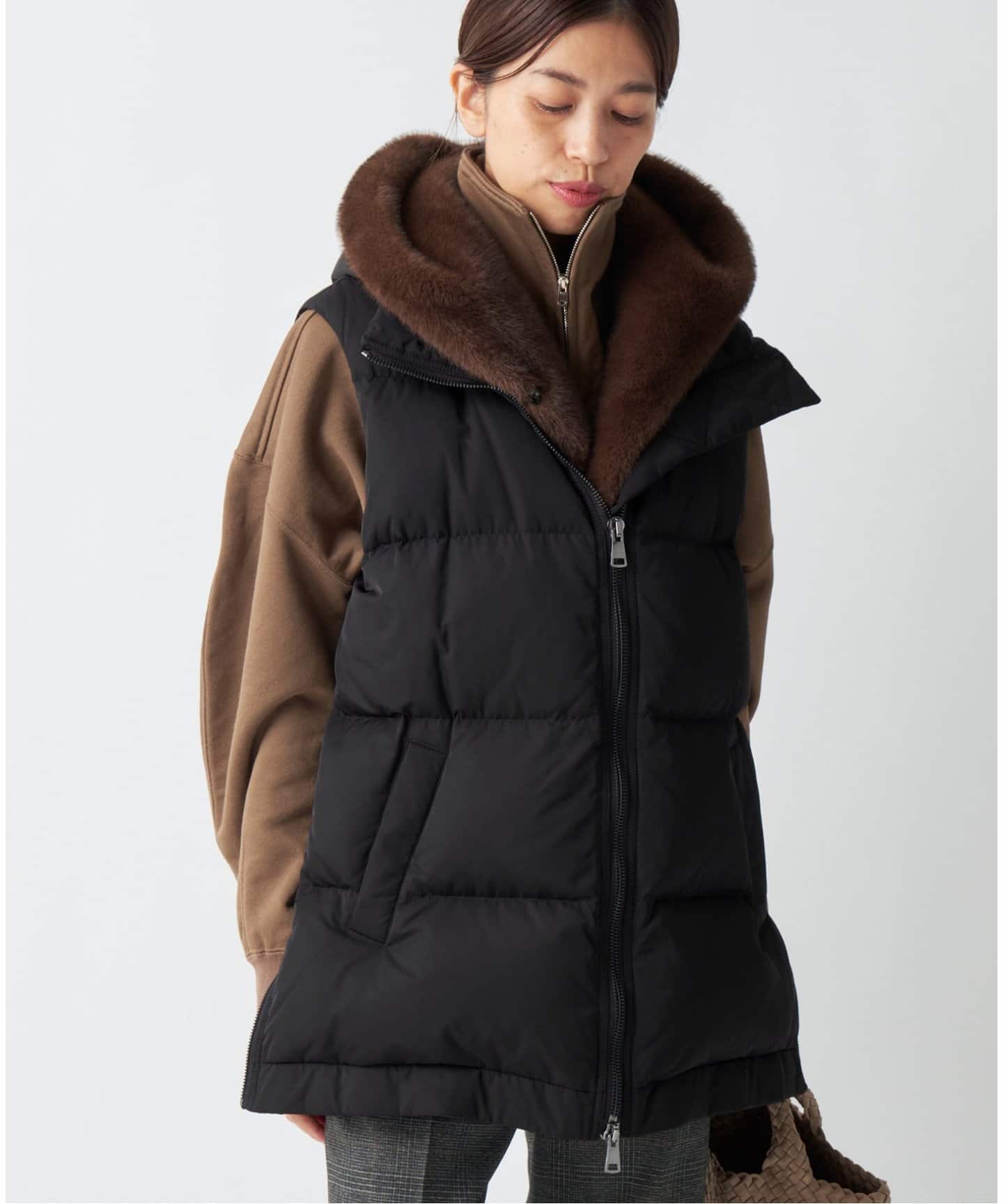 LOU ANDREA ルーアンドレア　2WAY ダウンベスト LOU ANDREA/ルーアンドレア 2WAY DOWN VEST ダウンベスト（ベスト