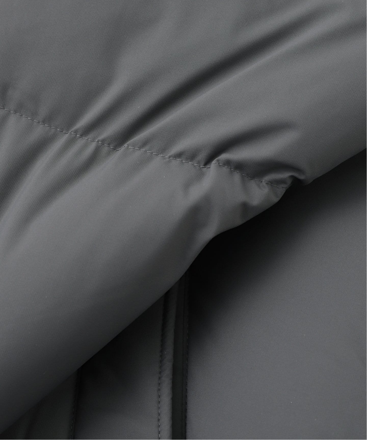 Reigning Champ ダウンベスト　グレー MATTE RIPSTOP FRANCHISE DOWN VEST（ダウン・中綿ベスト