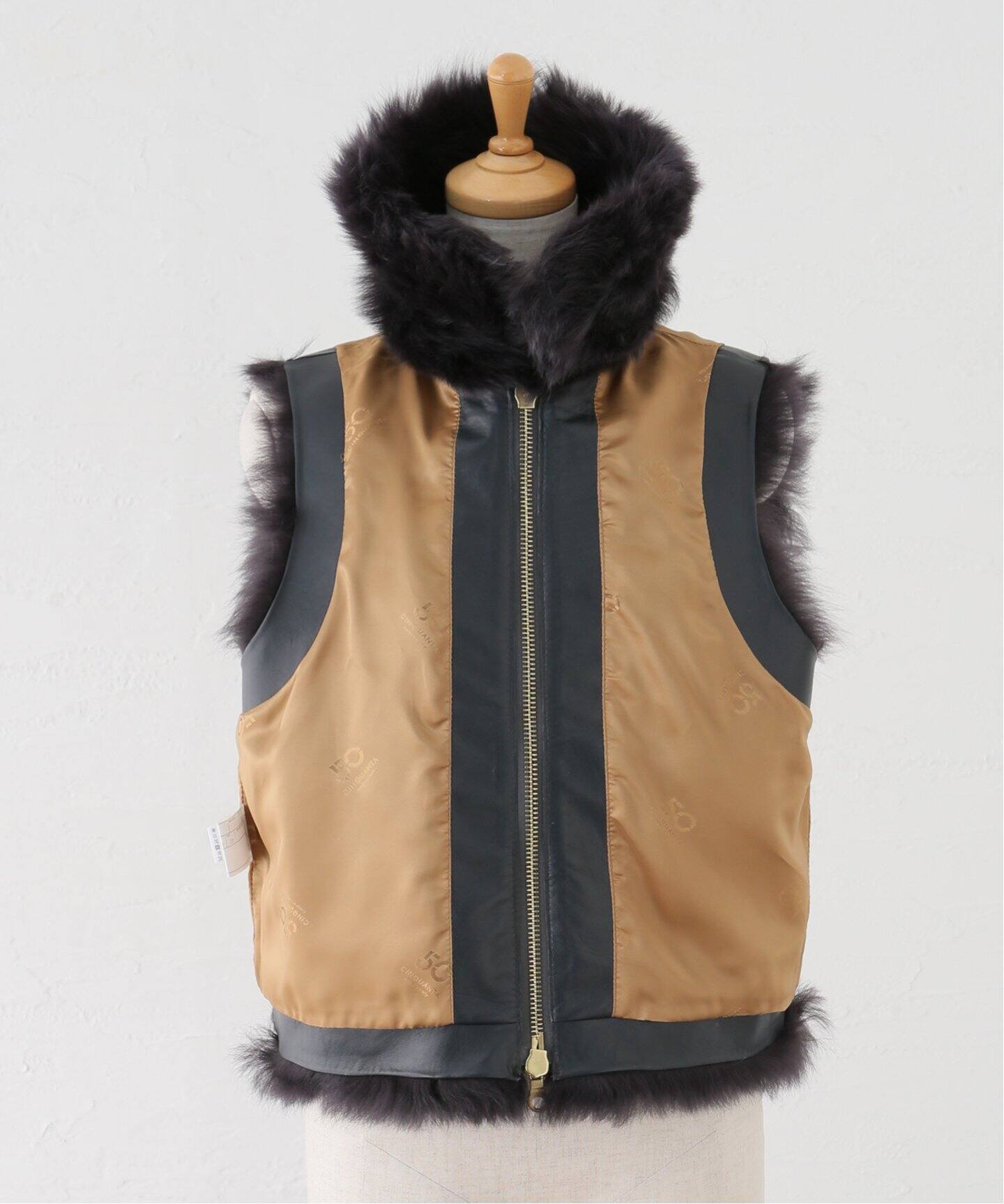 試着程 チンクアンタ cinquanta ムートン ベスト コート 毛皮 ファー 