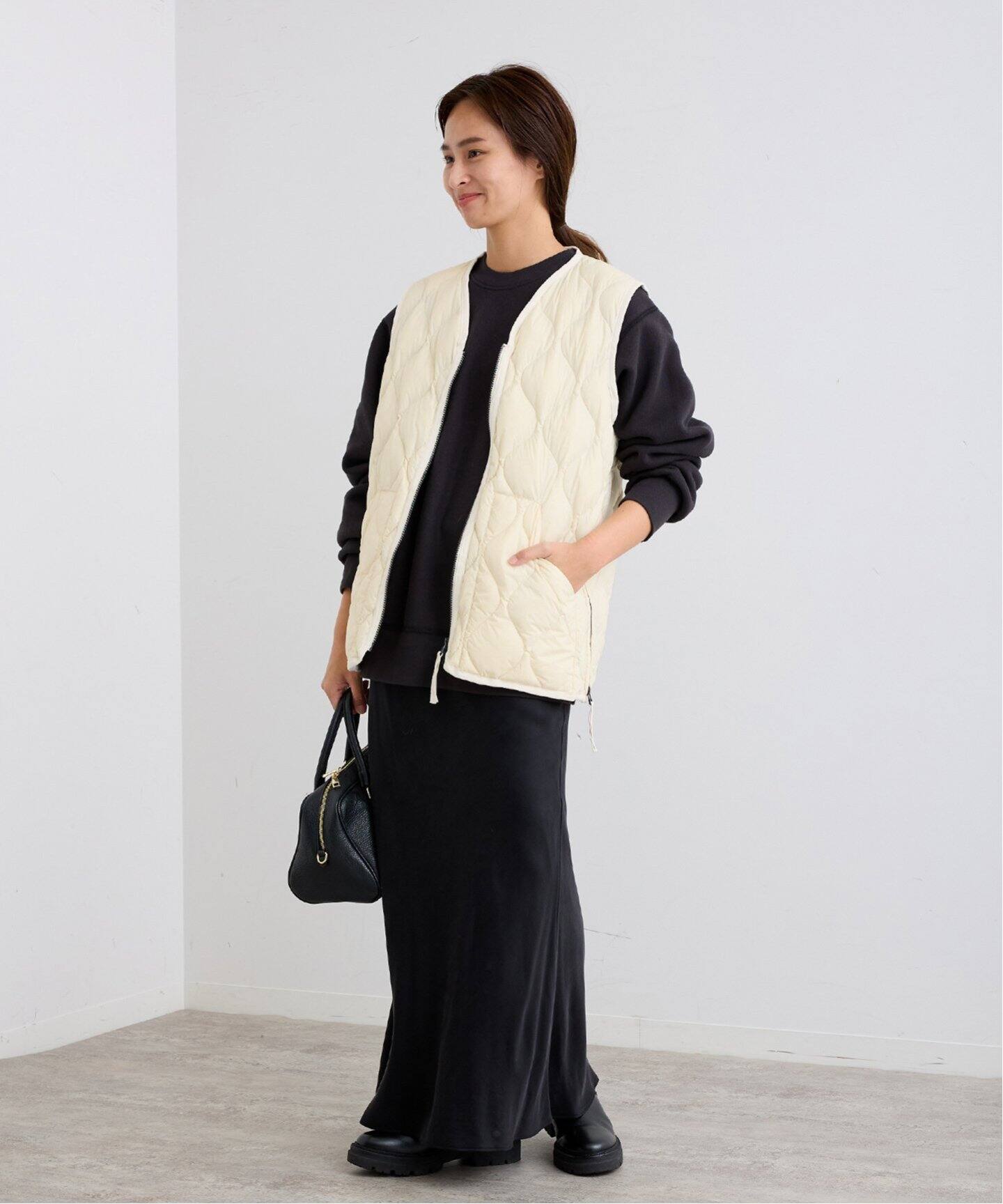 TAION/タイオン MILTARY V NECK WZIP DOWN ベスト（ダウン・中綿