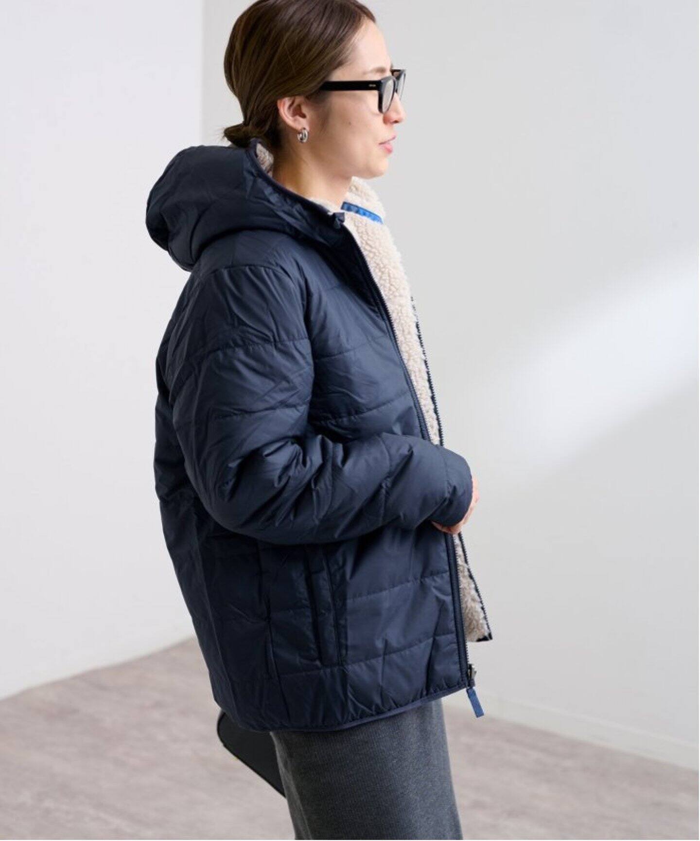 フリースジャケット クリーム色 ネイビー