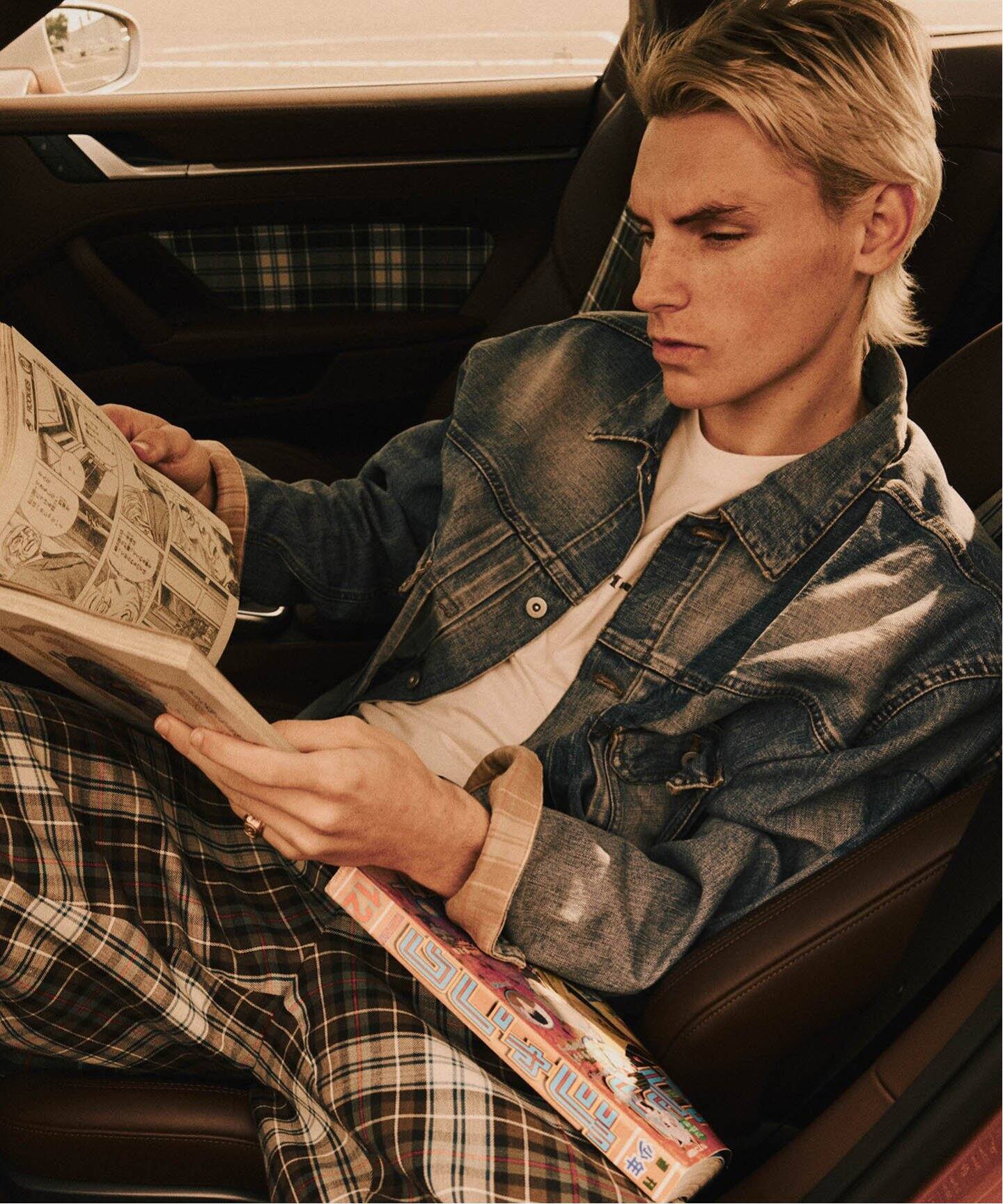 PORSCHE × POGGY SUN FADED DENIM JACKET（デニムジャケット