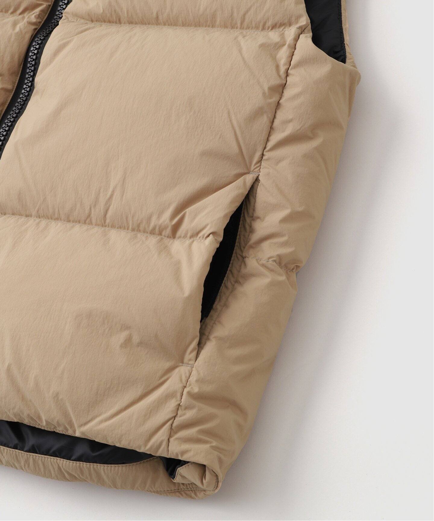 CANADA GOOSE(カナダ グース) 2804MB Lawrence Puffer Vest Black 