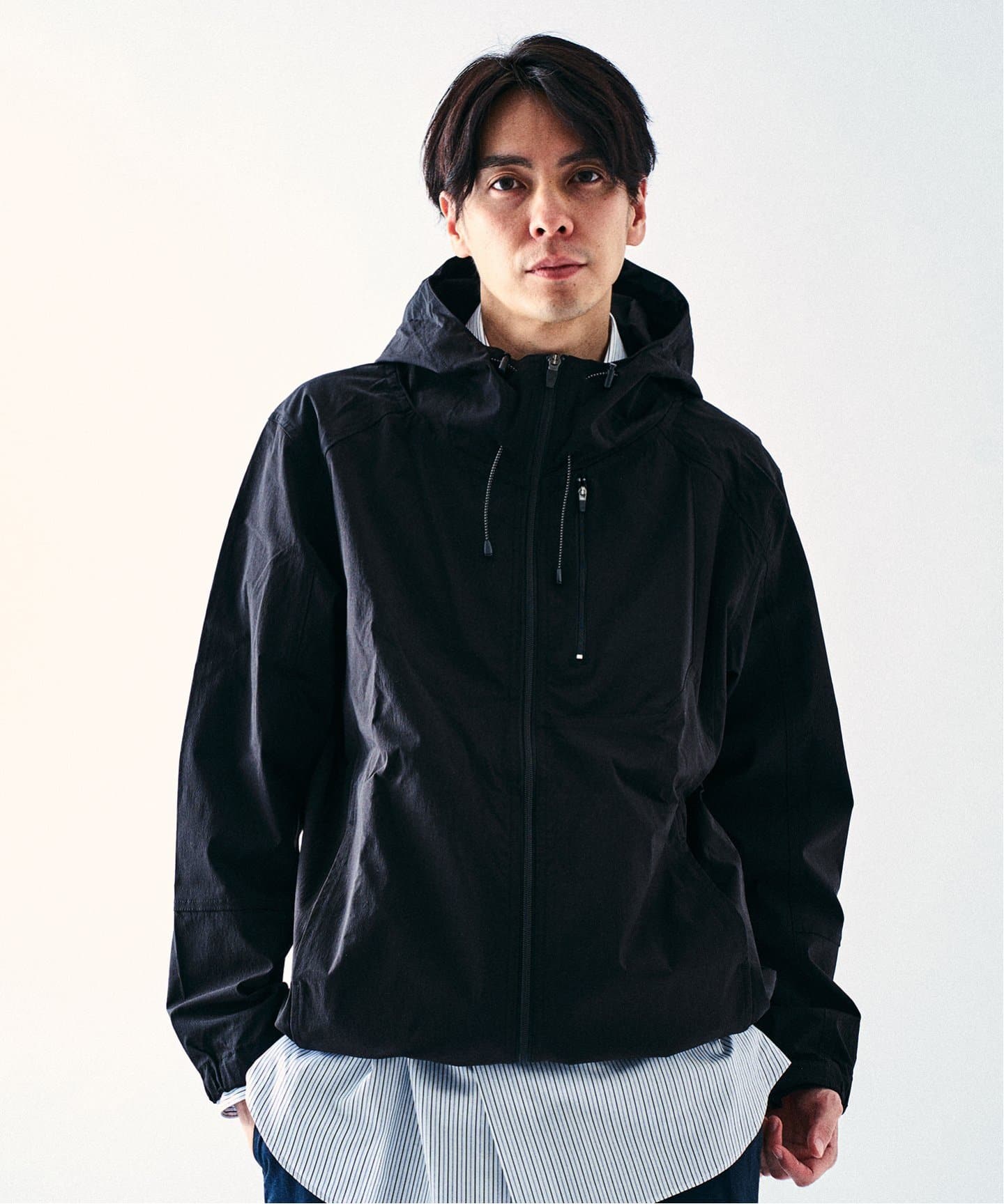 WASHER NYLON” ストレッチマウンテンパーカー 撥水 / 軽量 / 伸縮性