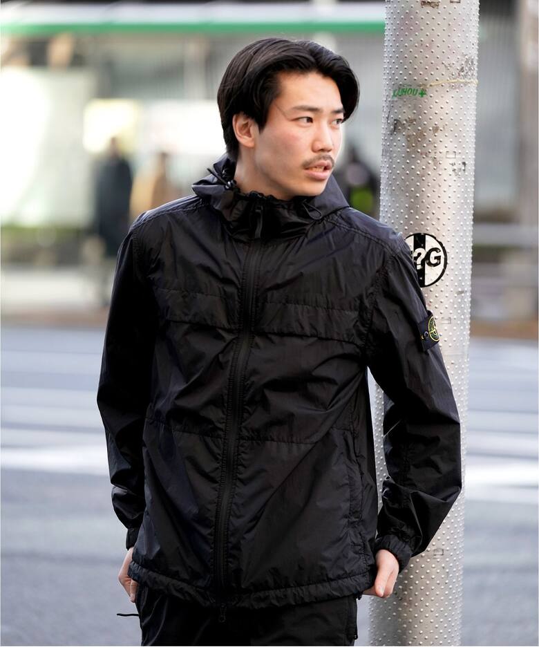 STONEISLAND / ストーンアイランド】フーデッドライトブルゾン  