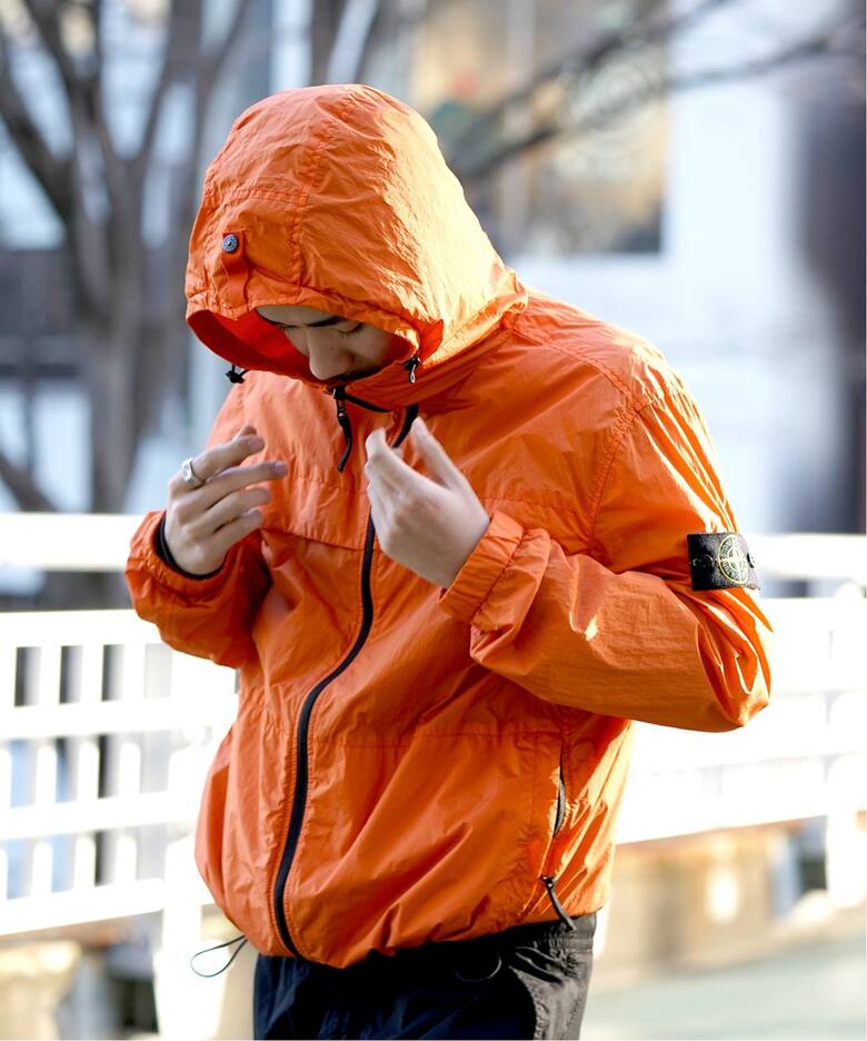 STONEISLAND / ストーンアイランド】フーデッドライトブルゾン  