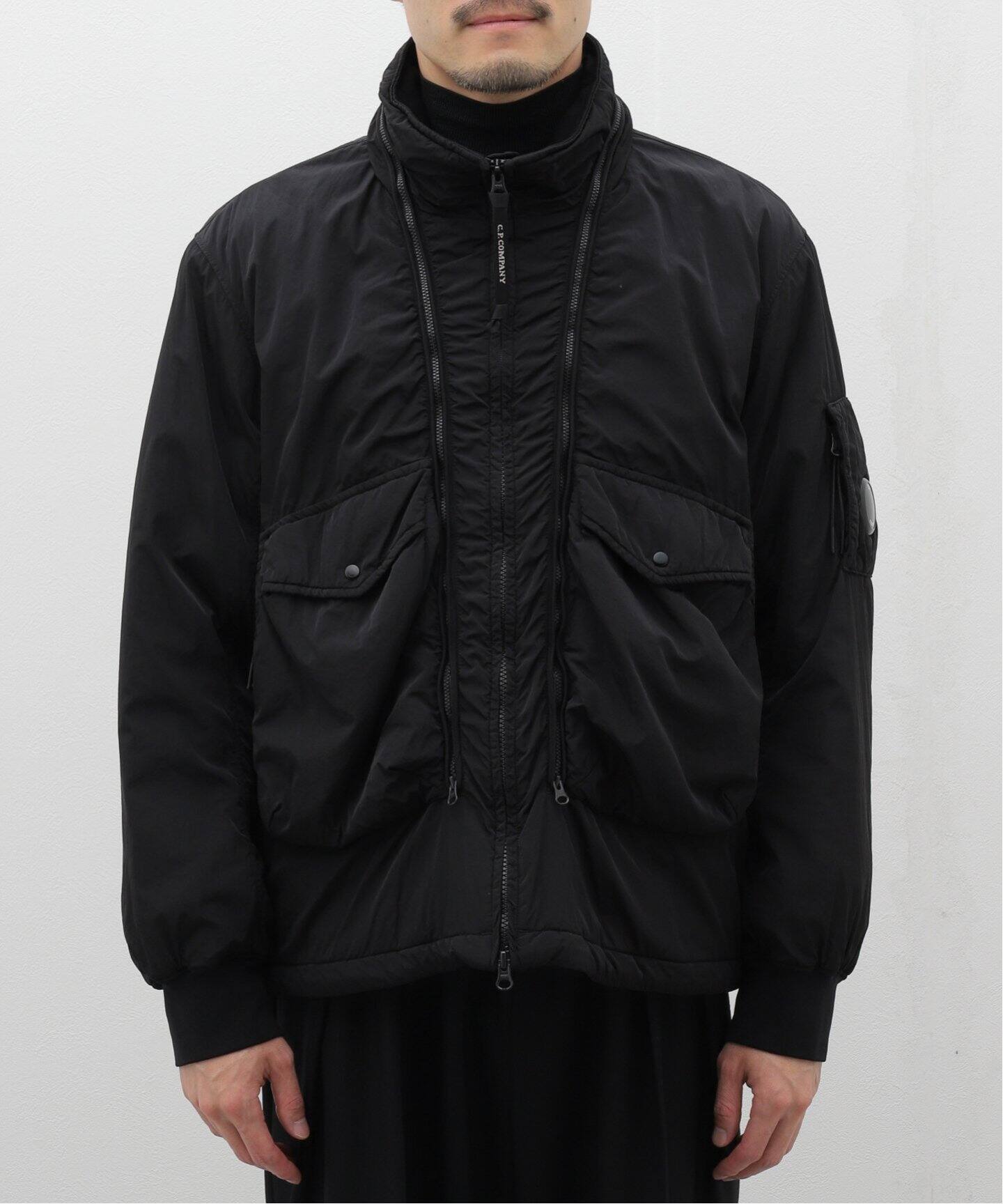 C.P. Company / シーピーカンパニー】SHORT JACKET IN CHROME - R 